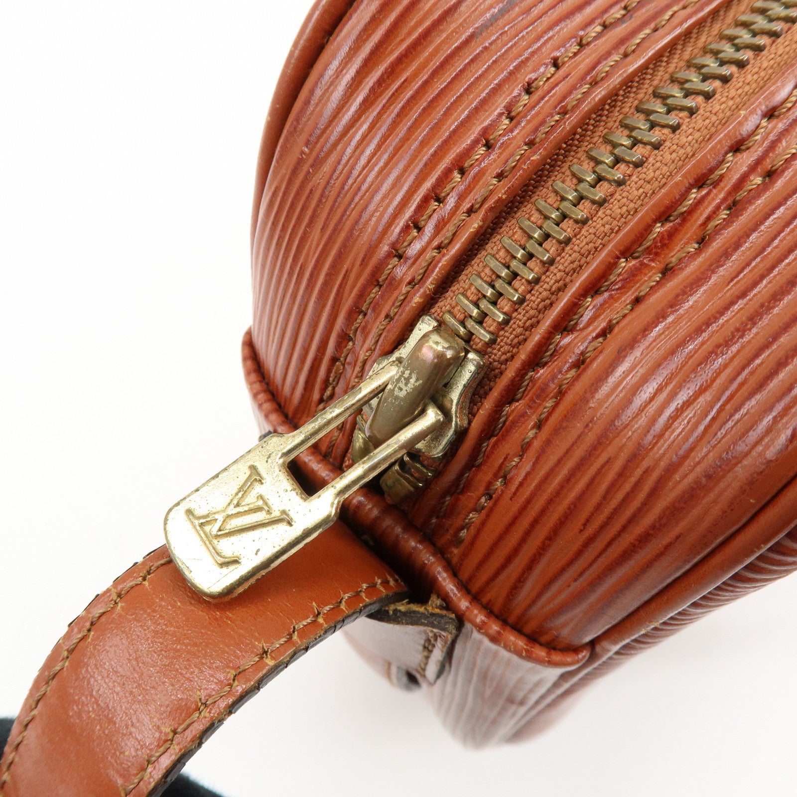 Louis Vuitton Epi Jeune Fille Shoulder Bag Kenya Brown M52153