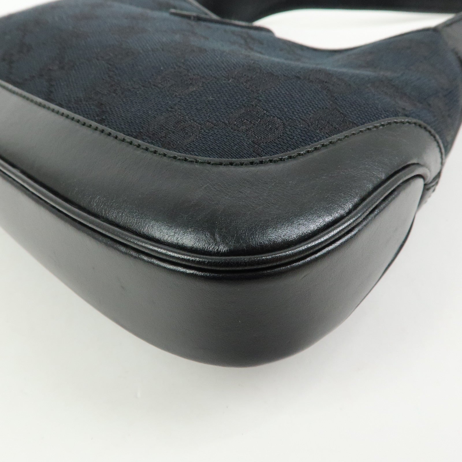 GUCCI Jackie GG Canvas Leather Shoulder Bag Black 001.3735
