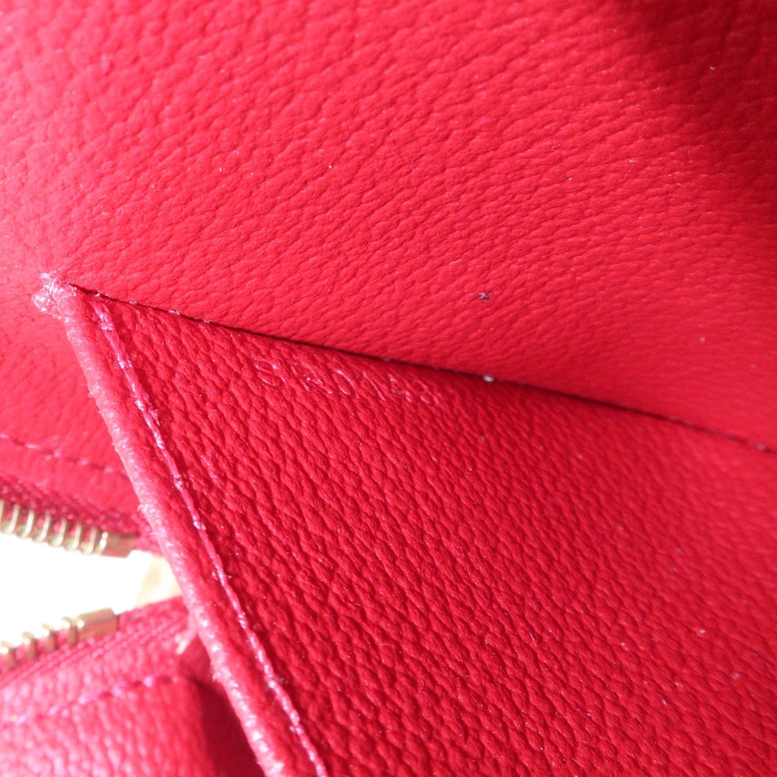 Louis Vuitton Monogram Vernis Pochette Cosmetic Pouch M91496