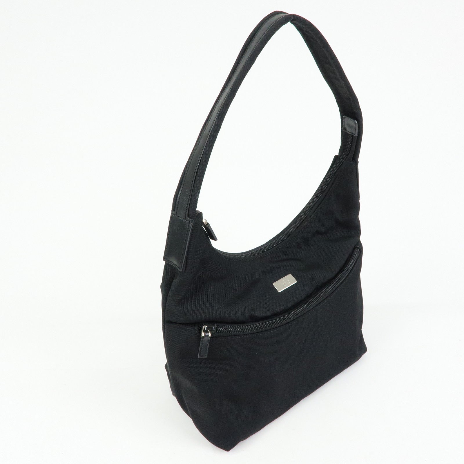 GUCCI GG Nylon Leather Shoulder Bag Black 001・3386