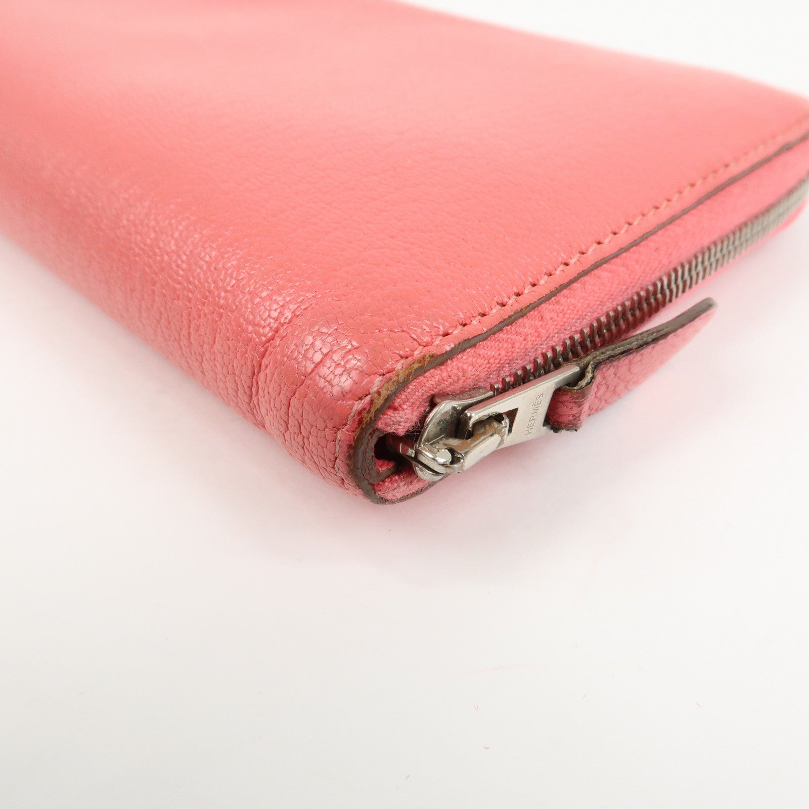 HERMES Evelyne Azap Leather 笆。P Stamped Round Zippy Long Wallet Pink