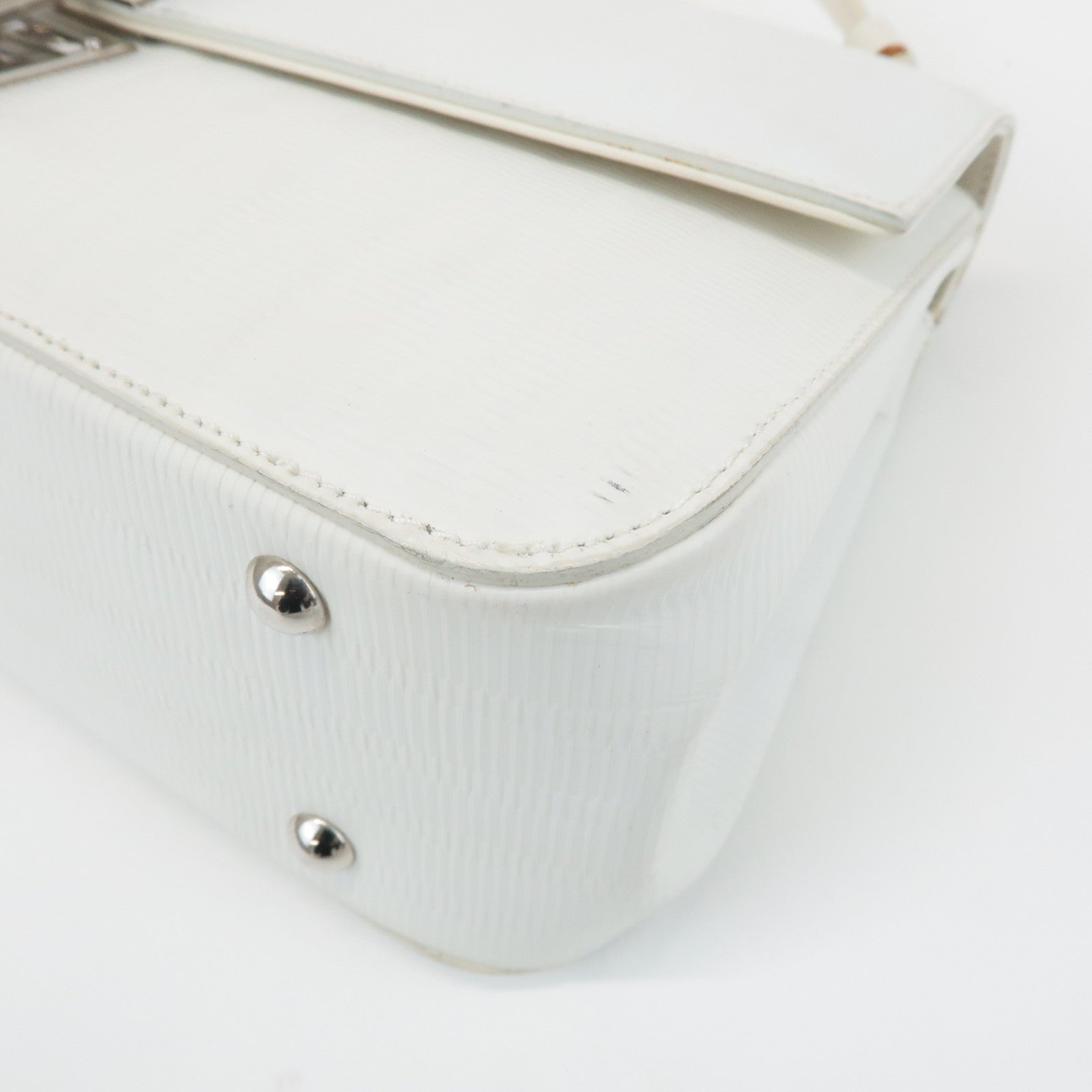 Ferragamo Gancini Leather Shoulder Bag White Silver HDW Used