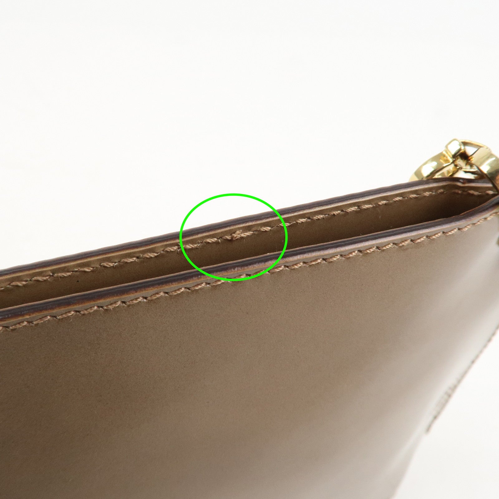 Ferragamo Gancini Patent Leather Chain Shoulder Bag Beige Gold HDW