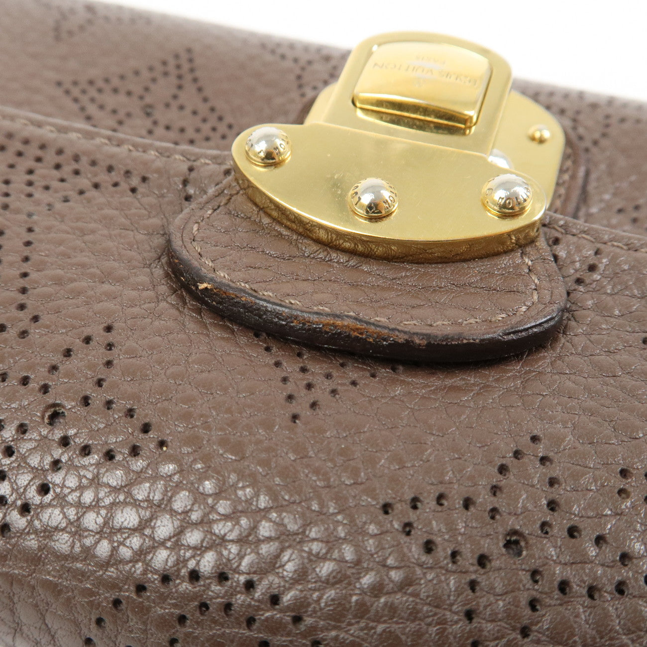 Louis Vuitton Monogram Mahina Portefeuille Amelia Wallet M58089