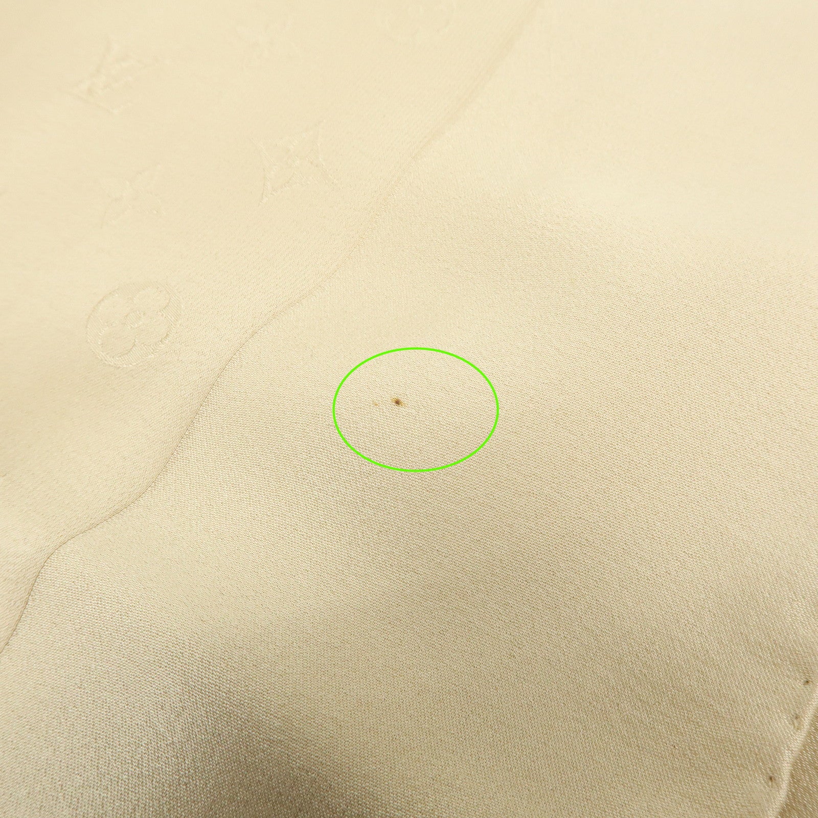 Louis Vuitton Monogram Silk 100% Scarf Beige
