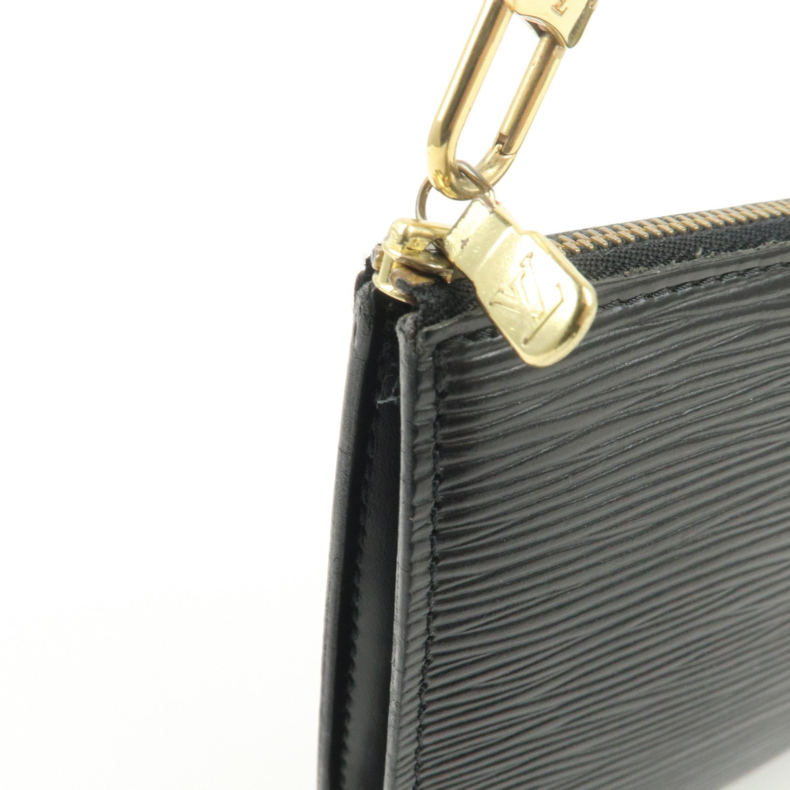 Louis Vuitton Epi Pochette Accessoires Pouch Noir Black M52952 Used