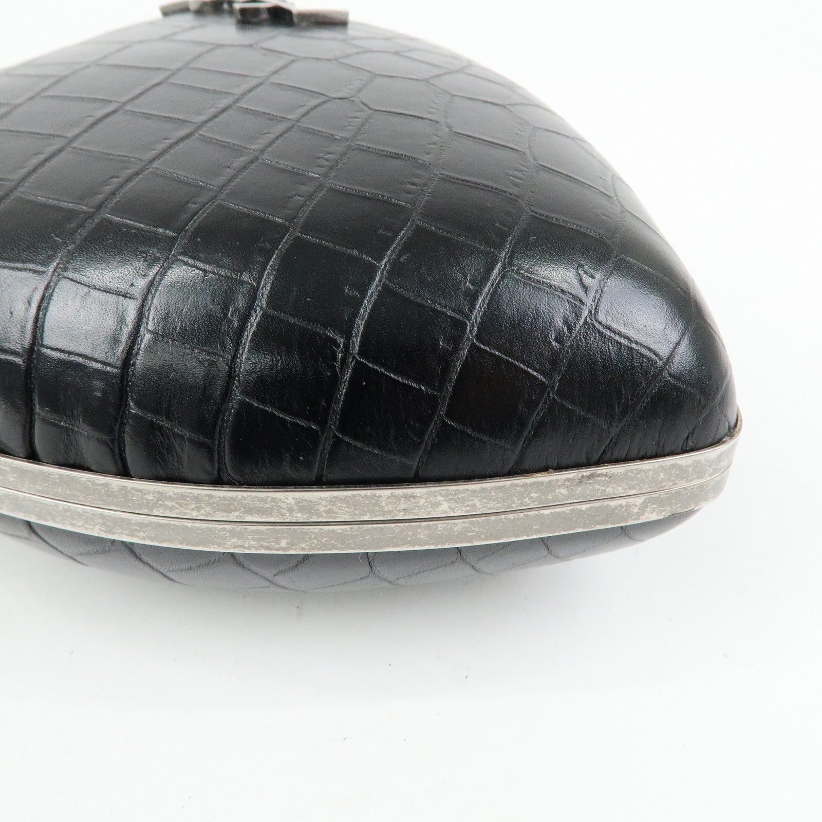 SAINT LAURENT PARIS LOVE BOX Cassandra Leather Shoulder Bag 466212