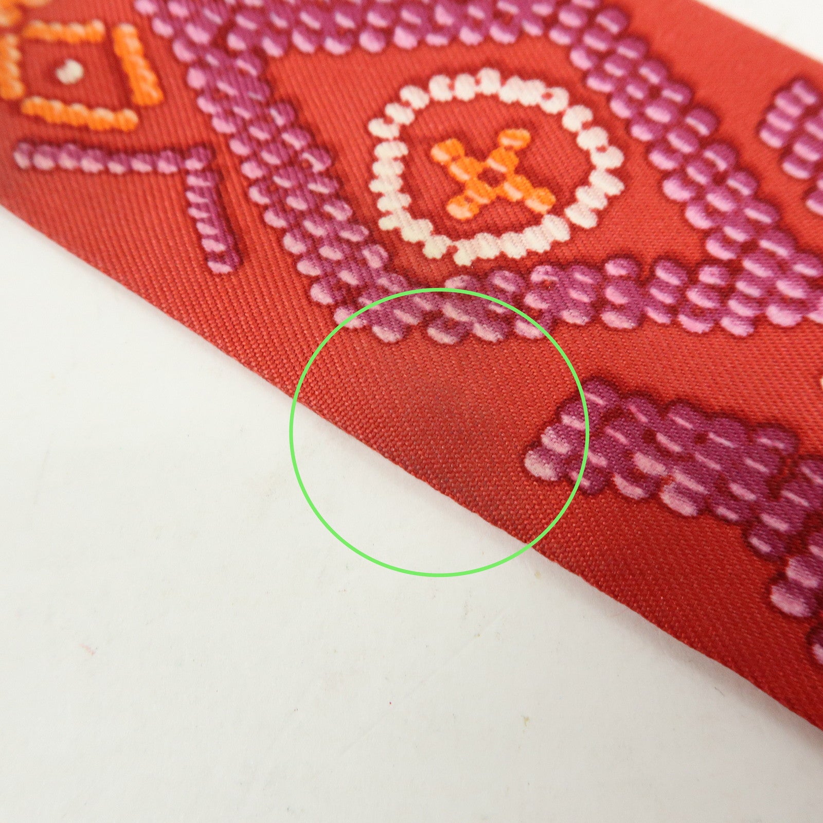 HERMES Twilly Silk 100% Scarf KELLY EN PERLES Red