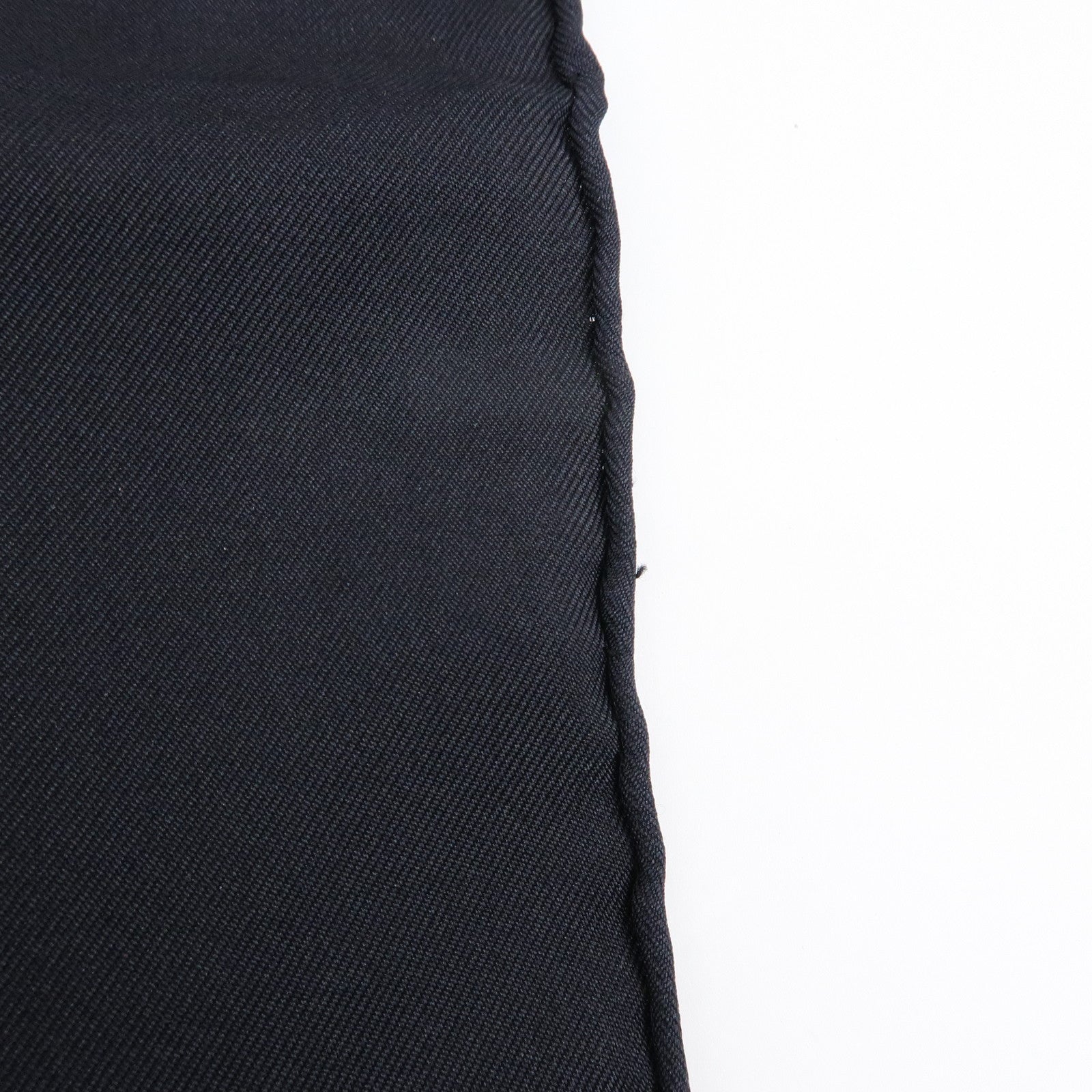 HERMES Carre 90 Silk 100% Scarf COUVEE D HERMES Black
