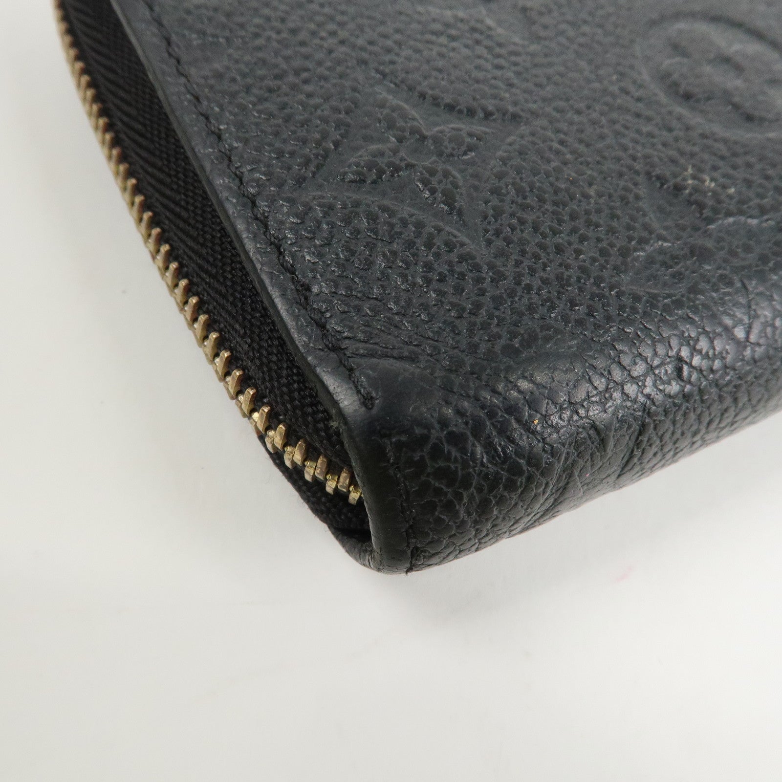 Louis Vuitton Monogram Empreinte Leather Round Zippy Wallet M61864 Used