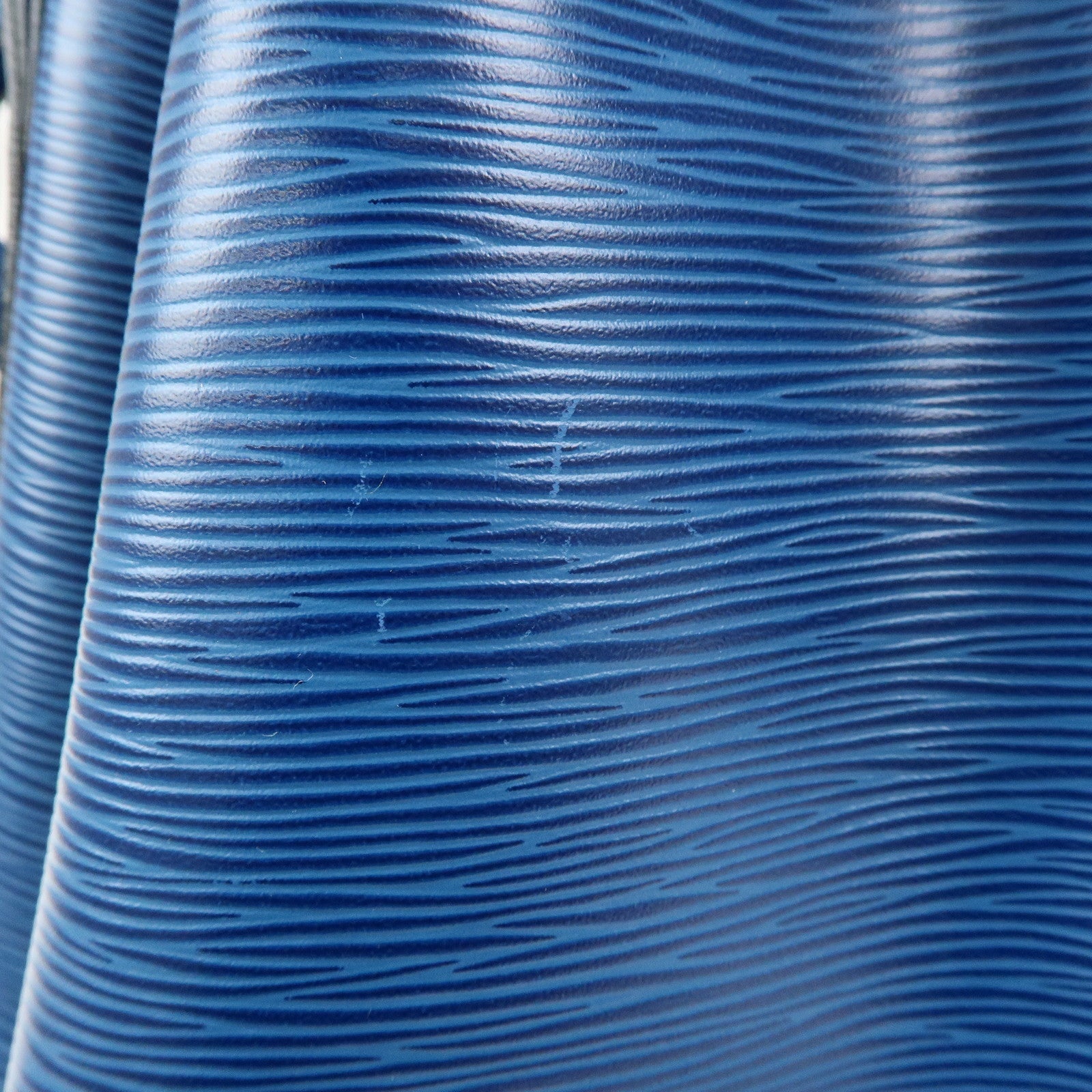 Louis Vuitton Epi Petit Noe Shoulder Bag Toledo Blue M44105