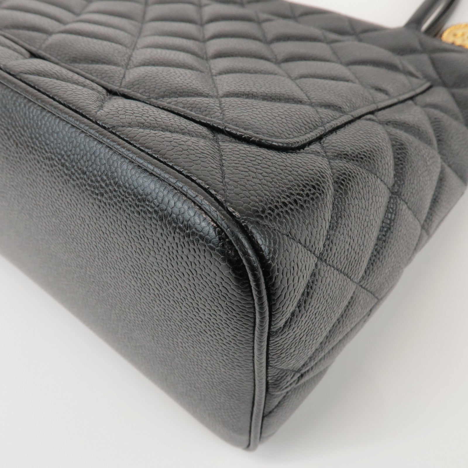 CHANEL Matelasse COCO Mark Caviarskin Medallion Tote Bag A01804