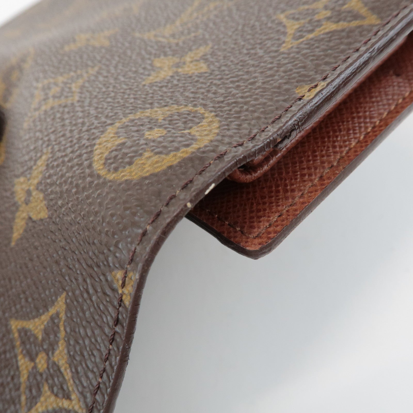Louis Vuitton Monogram Porte Tresor International Wallet M61215