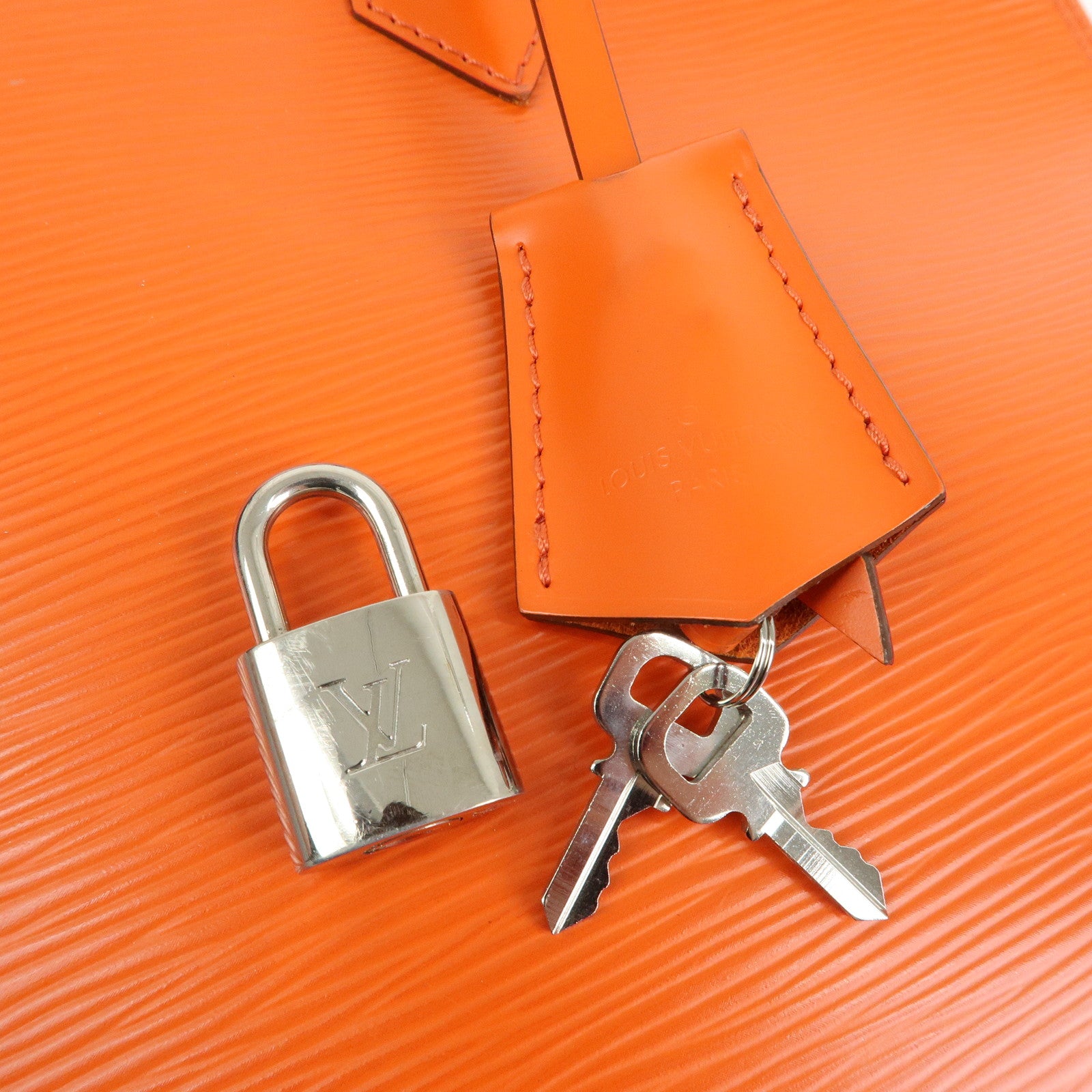 Louis Vuitton Epi Alma PM Hand Bag Pimont Orange M40623