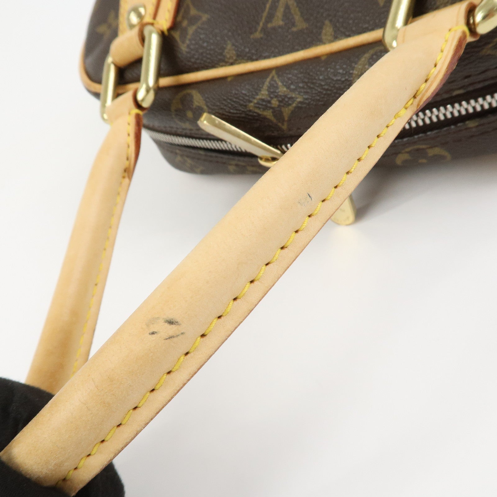 Louis Vuitton Monogram Manhattan PM Hand Bag Brown M40026