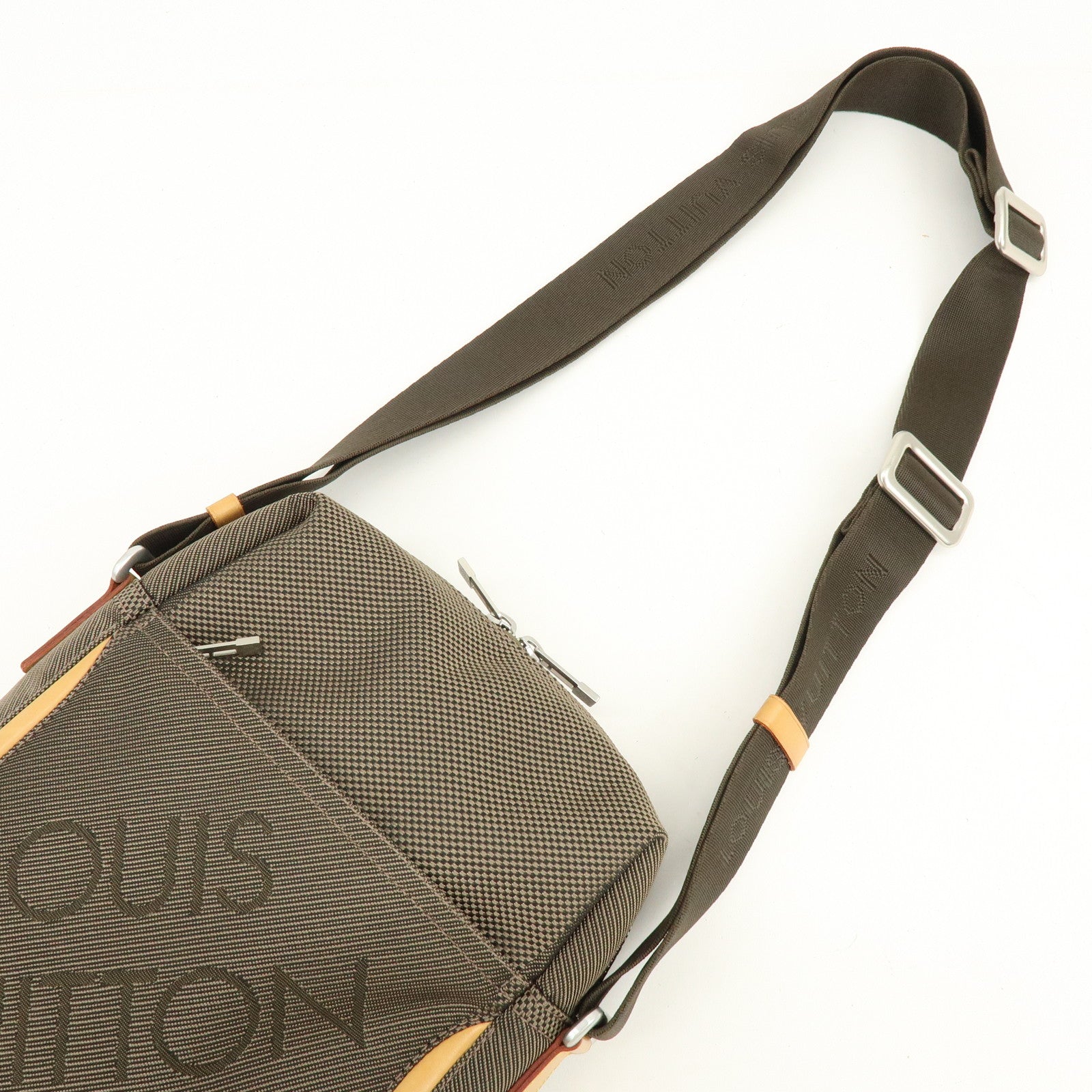 Louis Vuitton Damier Geant Citadin Shoulder Bag Terre M93040