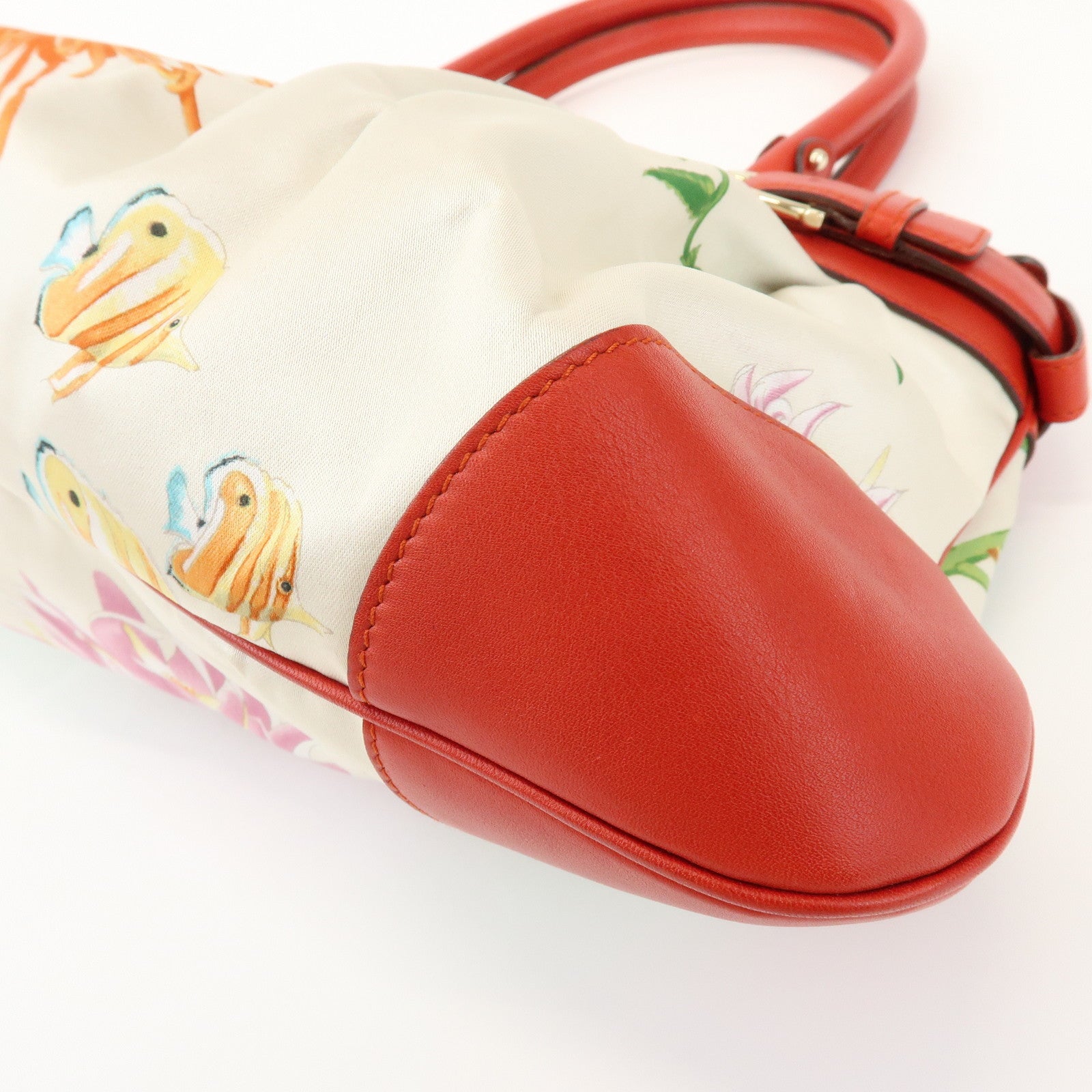 Ferragamo Gancini Logo Satin Leather Shoulder Bag Hand Bag Ivory
