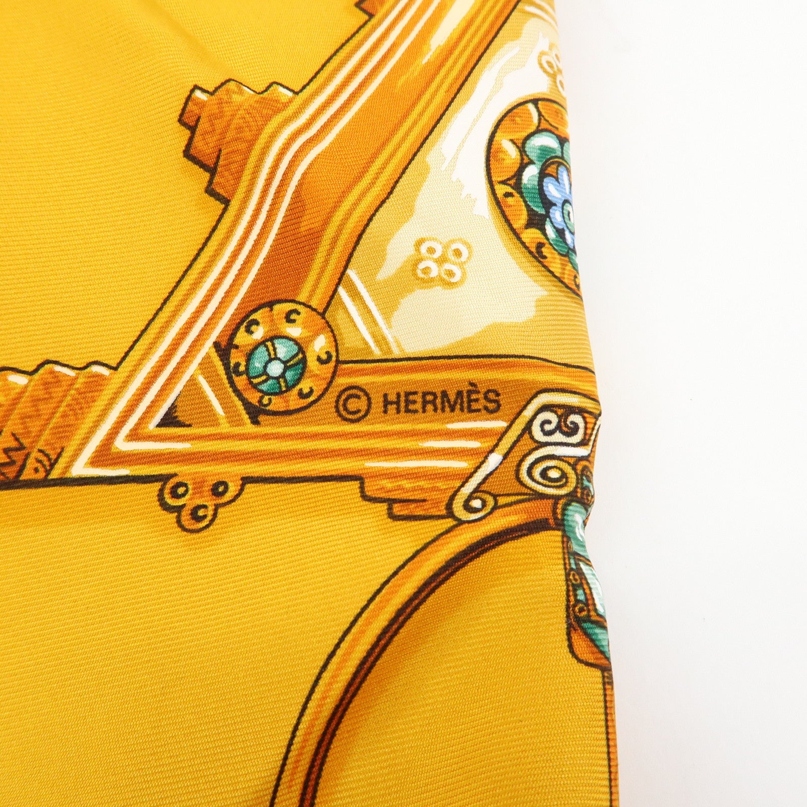 HERMES Carre 90 Silk 100% PARURES DES SABLES Scarf Orange