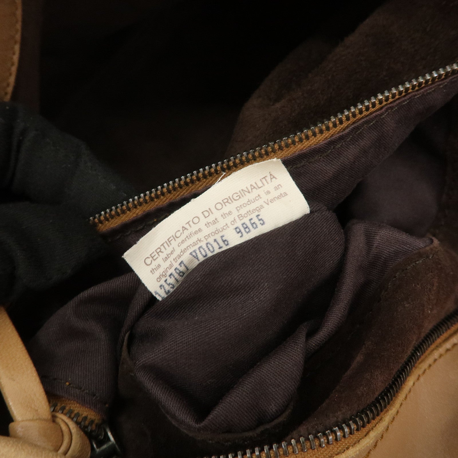 BOTTEGA VENETA Intrecciato Campana Medium Shoulder Bag 125787