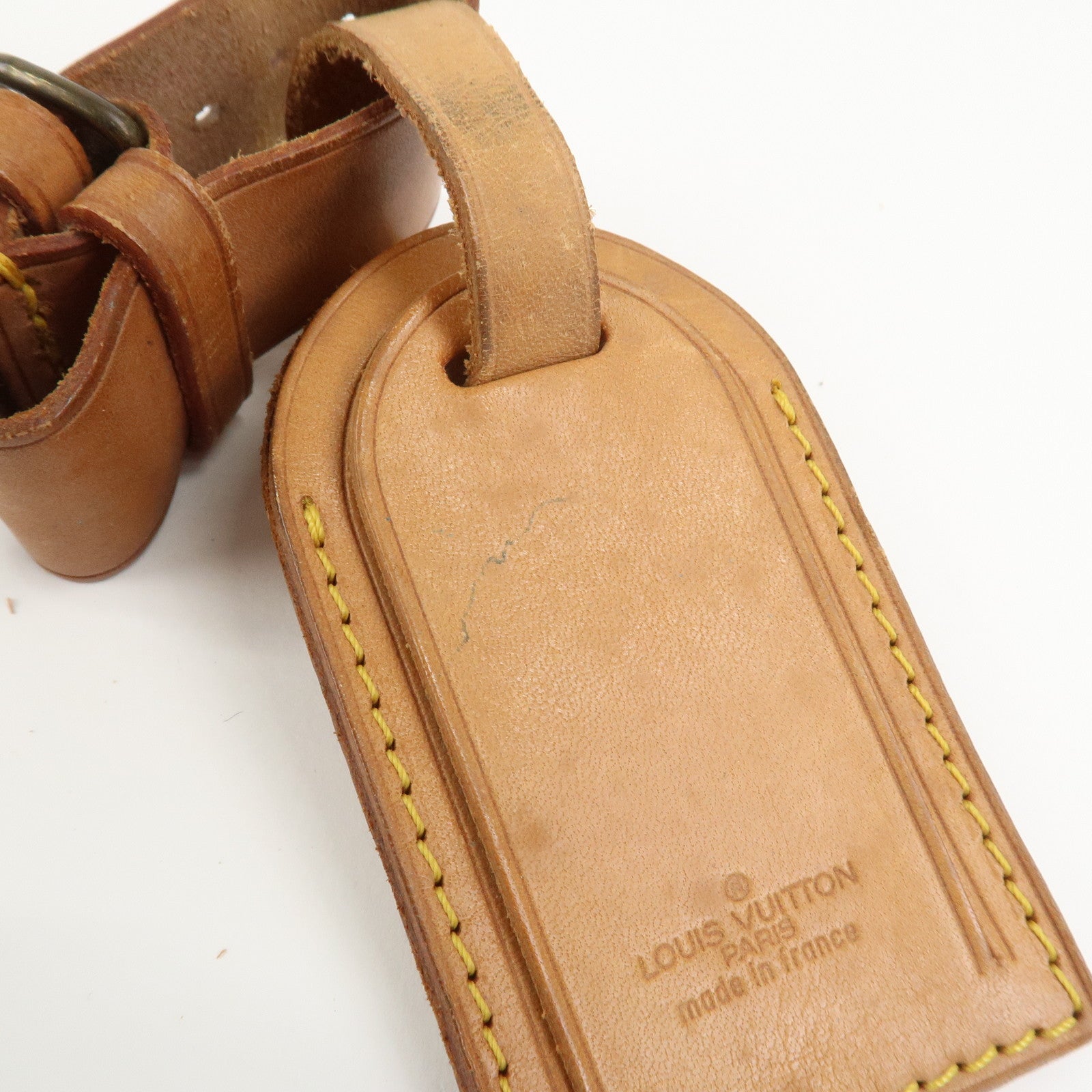 Louis Vuitton Set Of 20 Leather Name Tag & Poignet