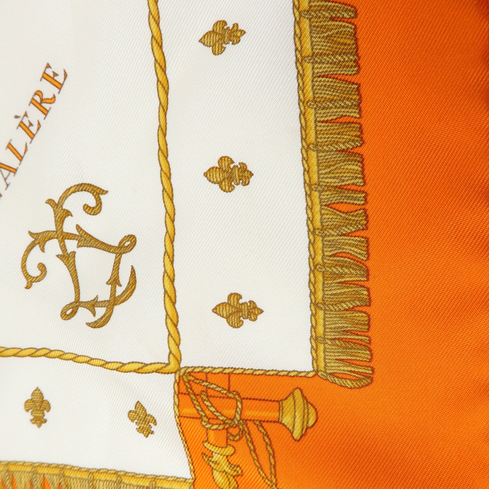 HERMES Carre 45 Silk 100% Scarf VUE DU CAROSSE LA GALERE LA REALE