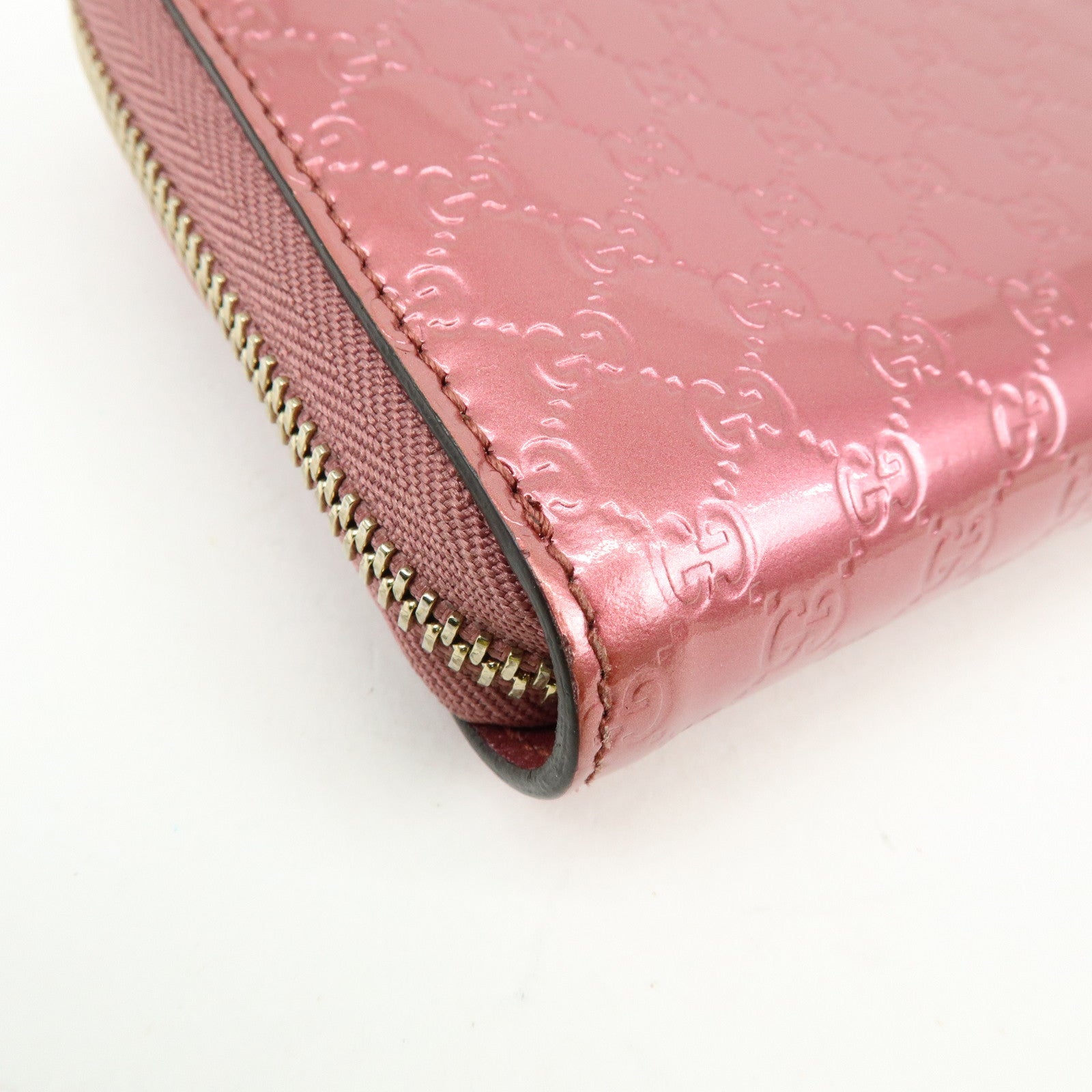 GUCCI Interlocking G Lovely Heart Microguccissima Wallet 307997