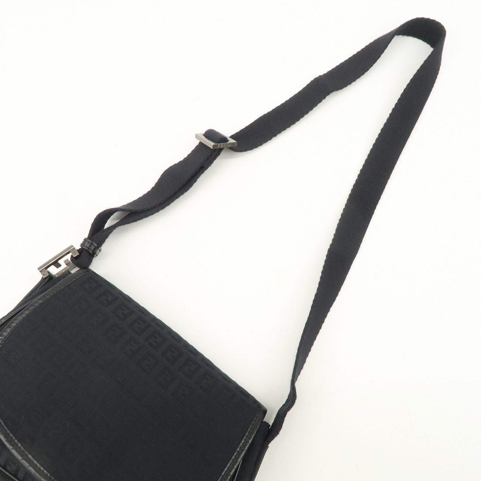 FENDI Zucchino Canvas Leather Shoulder Bag Black 8BR320