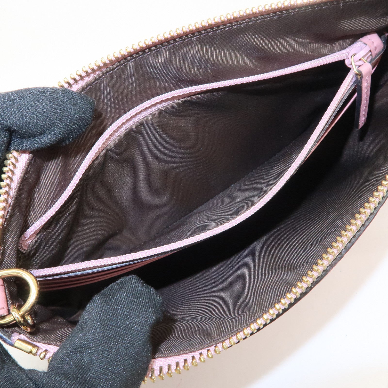 GUCCI Guccissima Leather Logo Chain Shoulder Bag Pink 428449