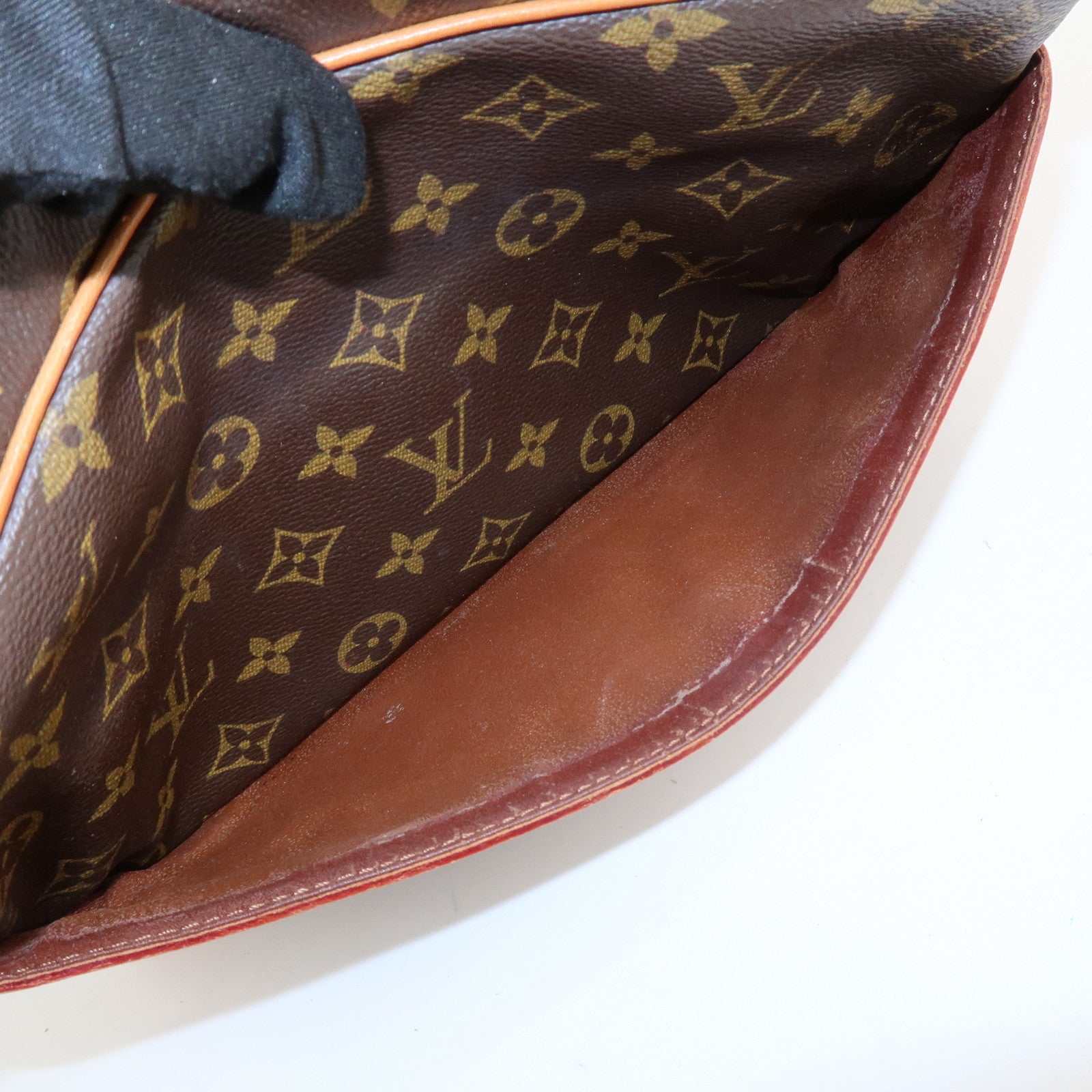 Louis Vuitton Monogram Compiegne 28 Pouch Clutch Bag M51845 Used