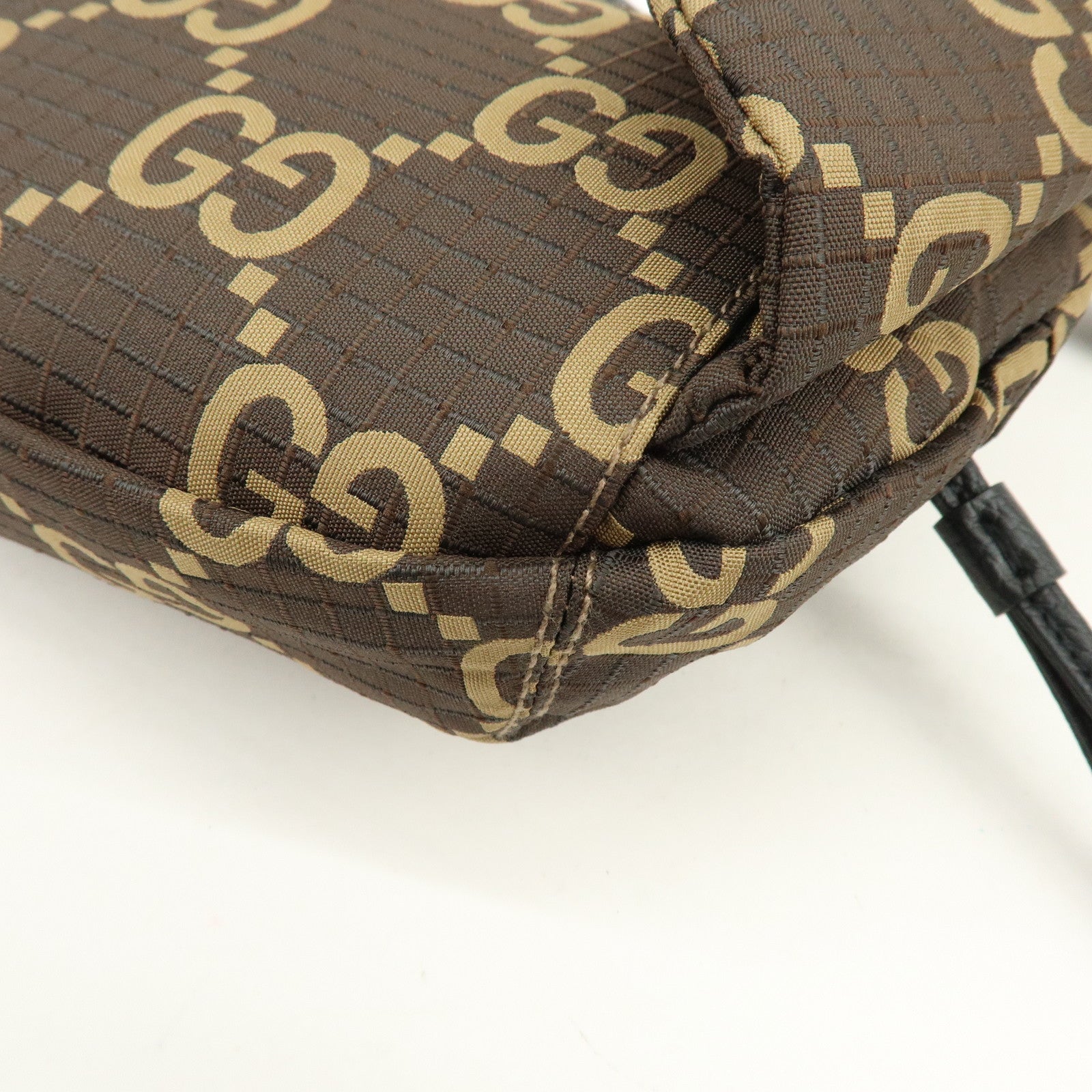 GUCCI GG Ripstop Leather Waist Pouch Body Bag Brown 767934