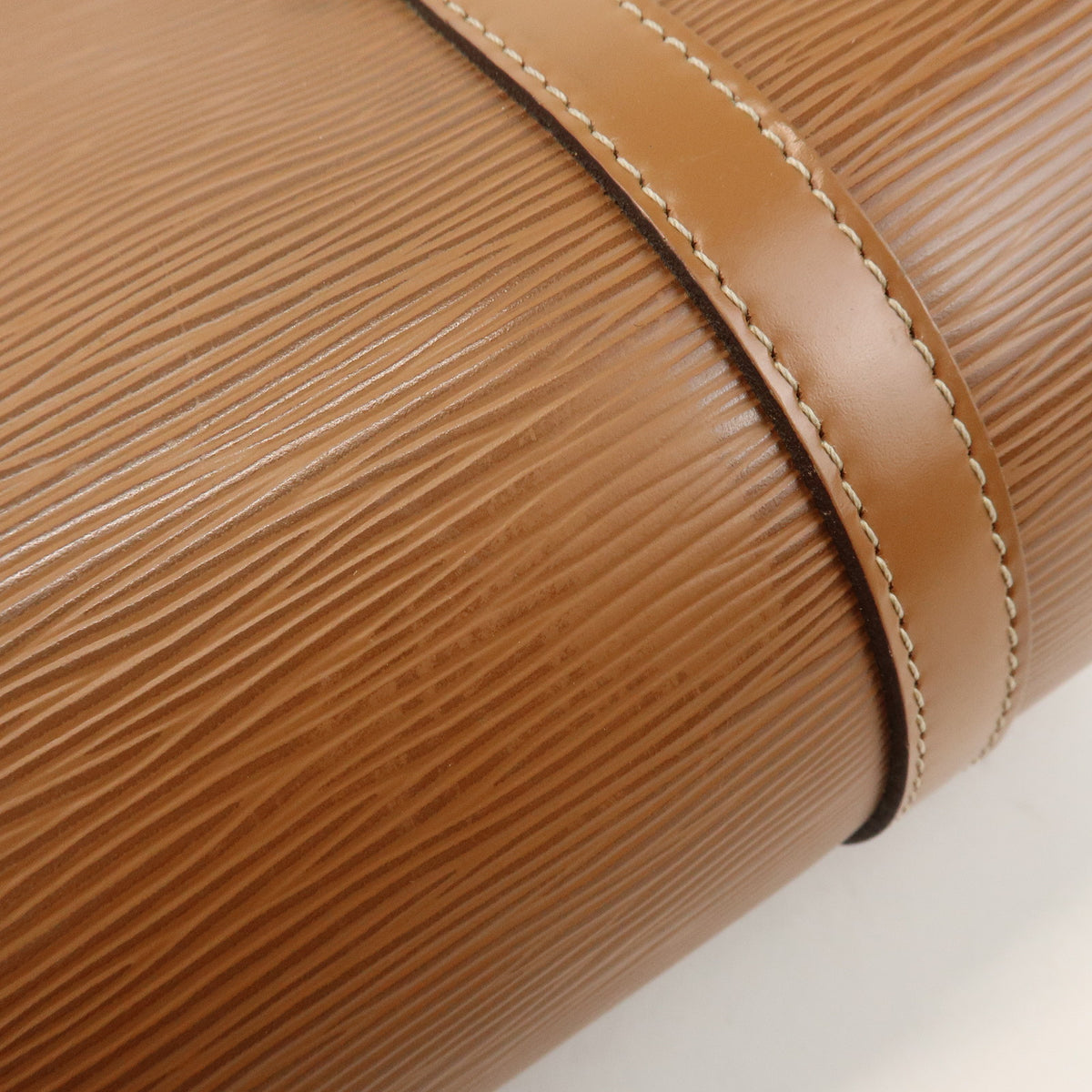 Louis Vuitton Epi Soufflot Leather Shoulder Hand Bag Canelle M52861