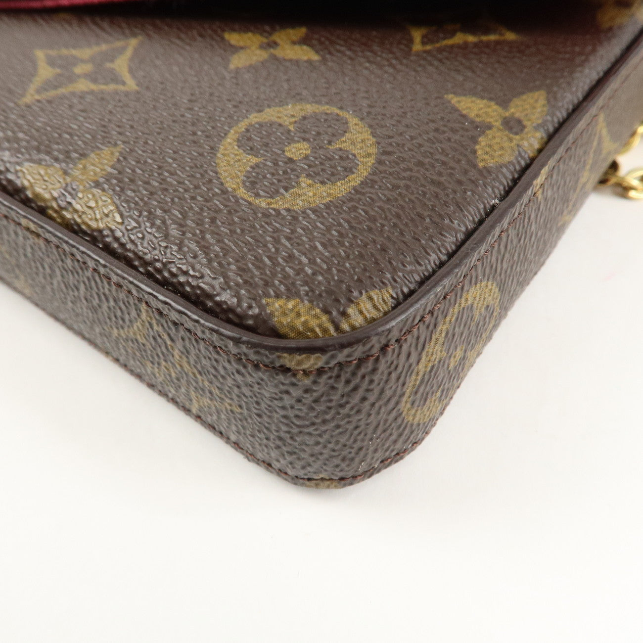 Louis Vuitton Monogram World Tour Pochette Felicie Brown MI4157 Used