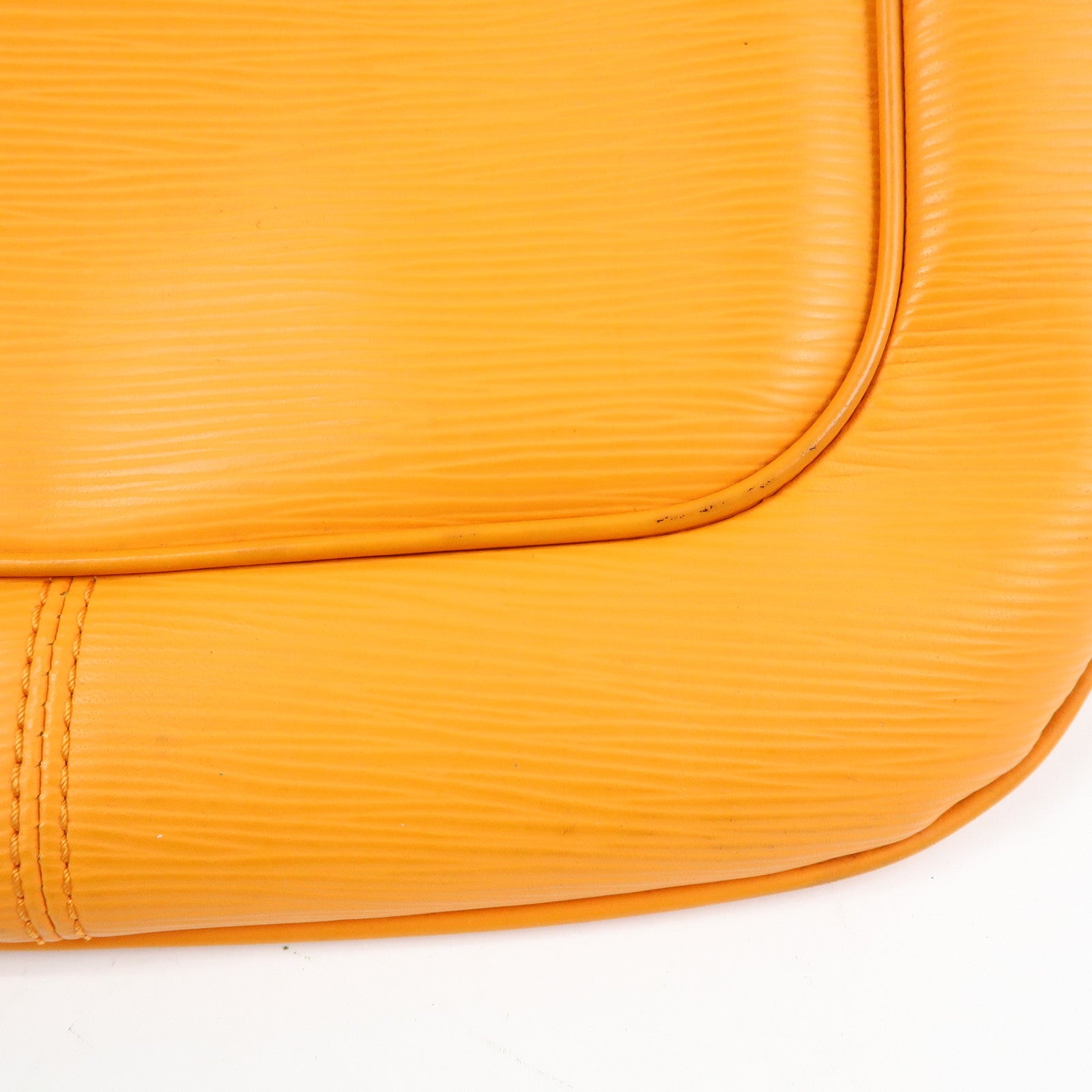 Louis Vuitton Epi Leather Matsy Shoulder Bag Mandarin Orange M5897H