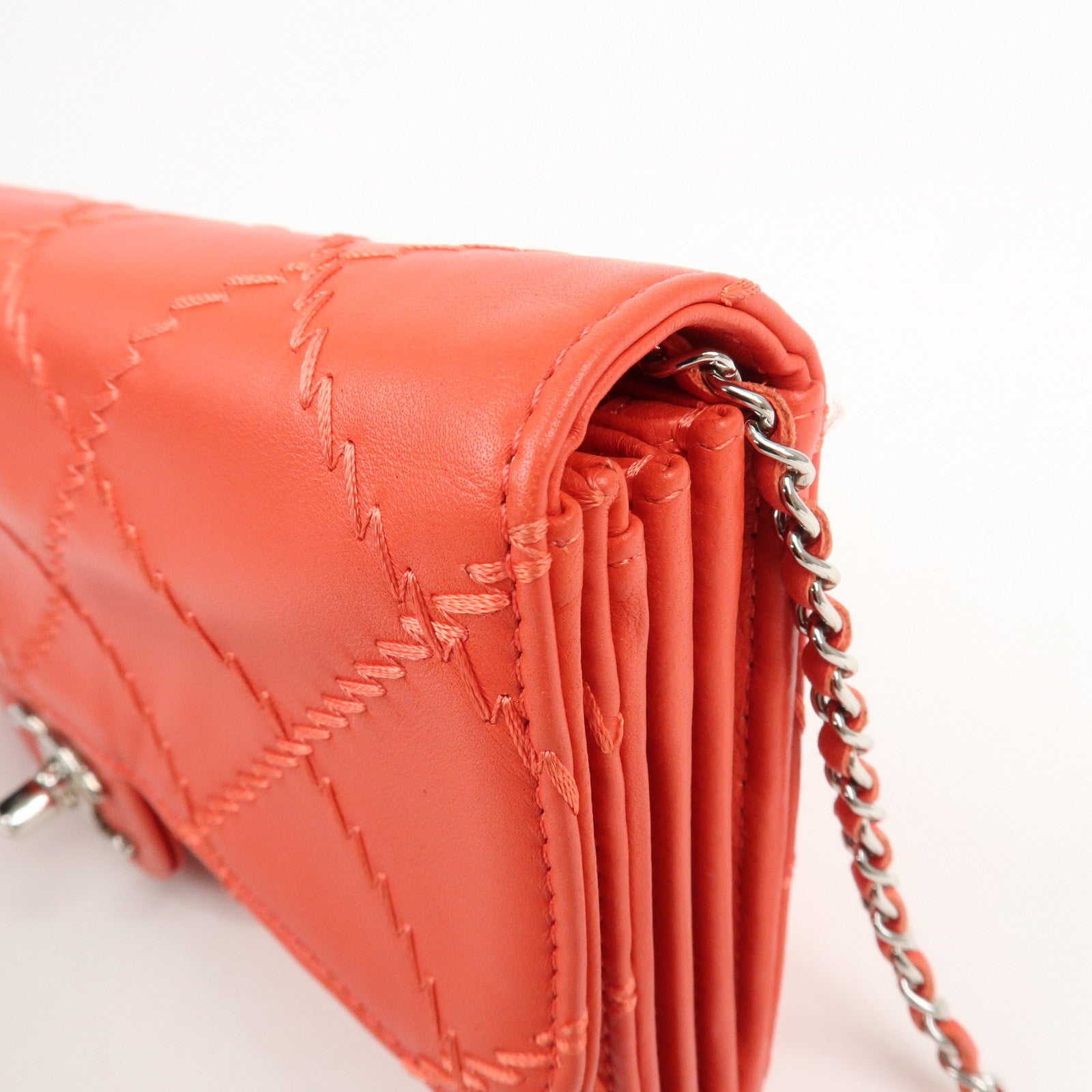 CHANEL COCO Mark Ultra Stitch Leather Chain Wallet Red