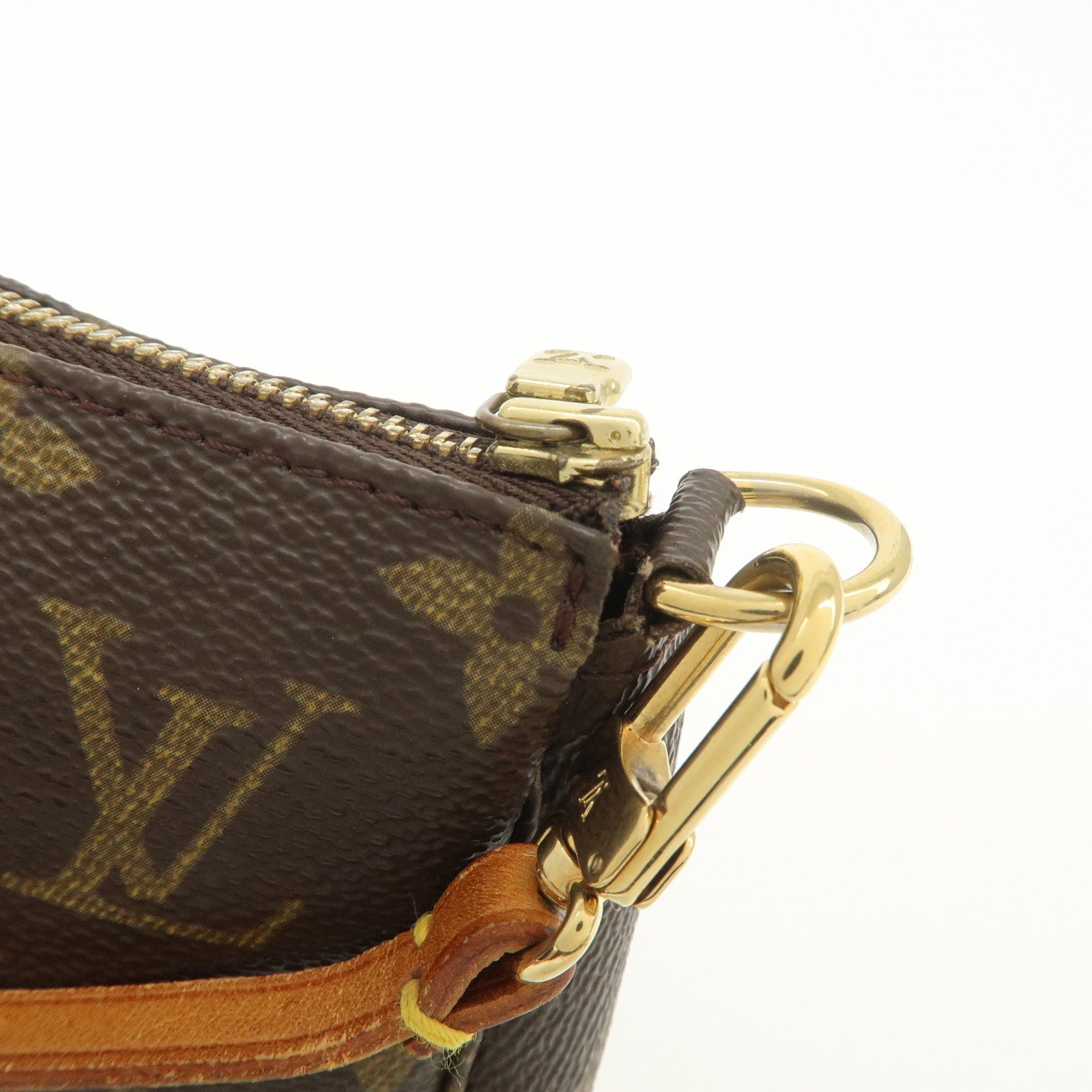 Louis Vuitton Monogram Pochette Accessoires Hand Bag Brown M51980