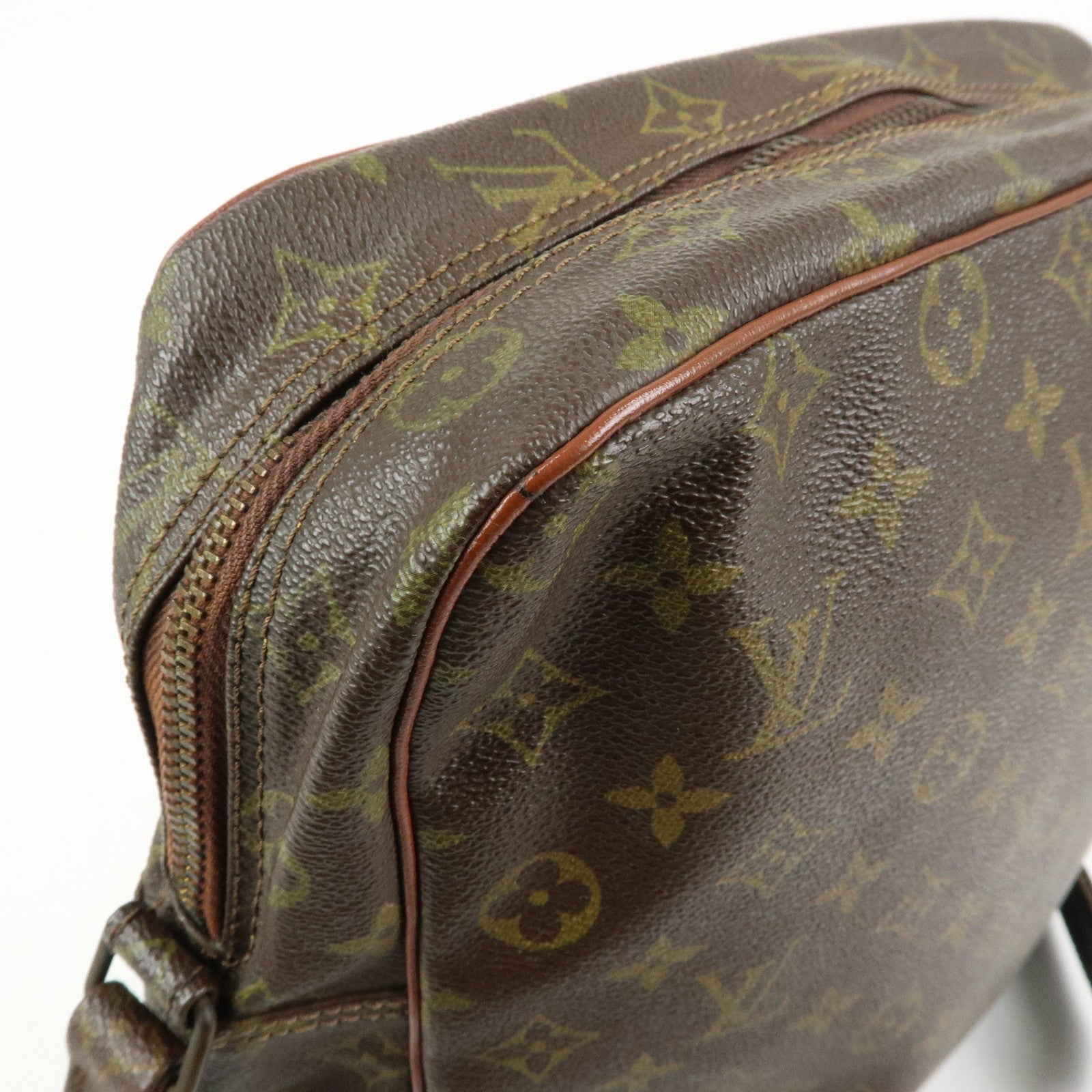 Louis Vuitton Monogram Canvas Leather Shoulder Bag Crossbody Bag