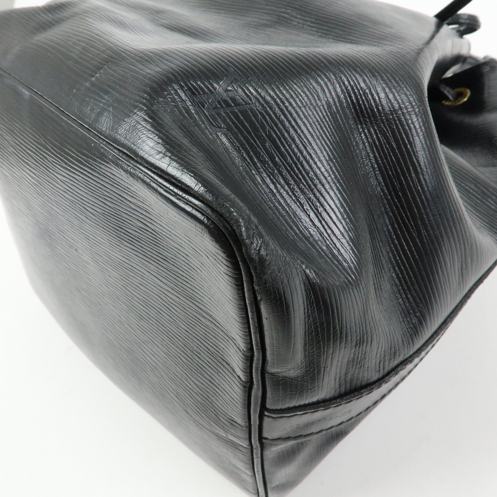 Louis Vuitton Epi Petit Noe Shoulder Bag Noir Black M44102