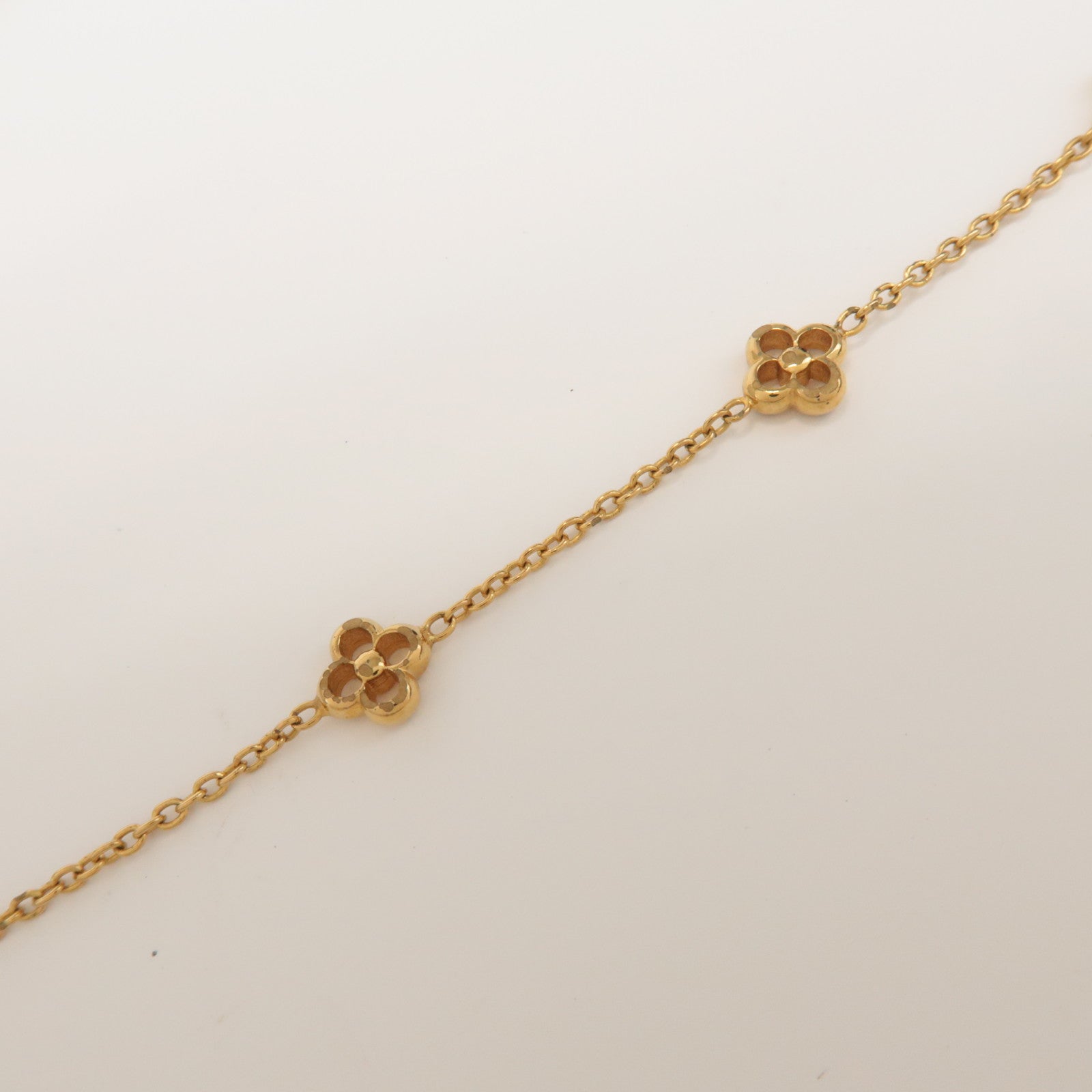 Louis Vuitton Flowerful Necklace LV Circle Metal Gold M68125