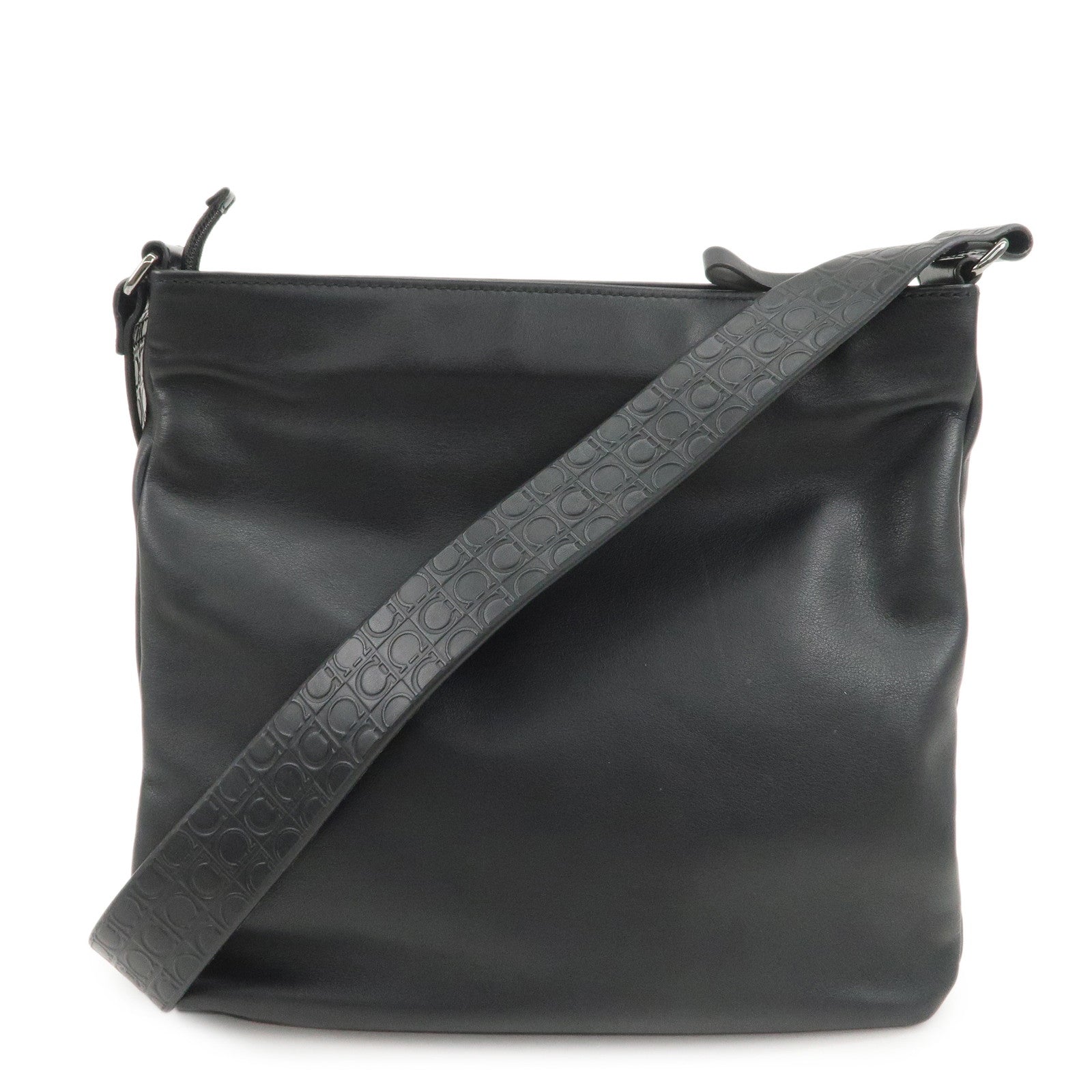 Ferragamo Gancini Leather Shoulder Bag Crossbody Bag Black