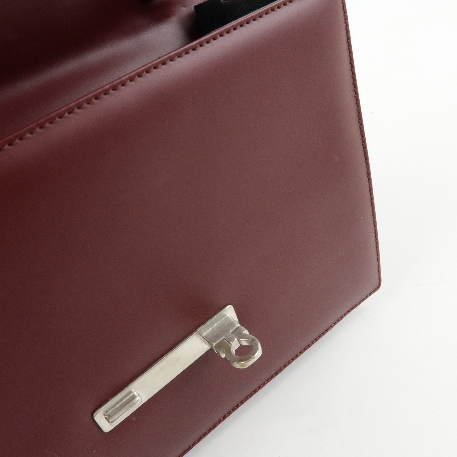 Ferragamo Gancini Leather 2Way Bag Hand Bag Shoulder Bag Bordeaux