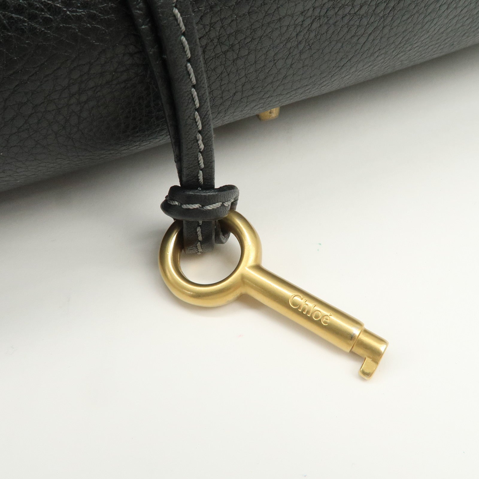 Chloe Paddington Leather Hand Bag Shoulder Bag Black Gold