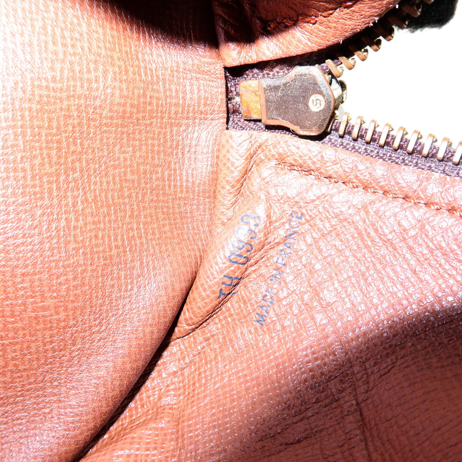 Louis Vuitton Monogram Papillon 30 Hand Bag Brown M51365