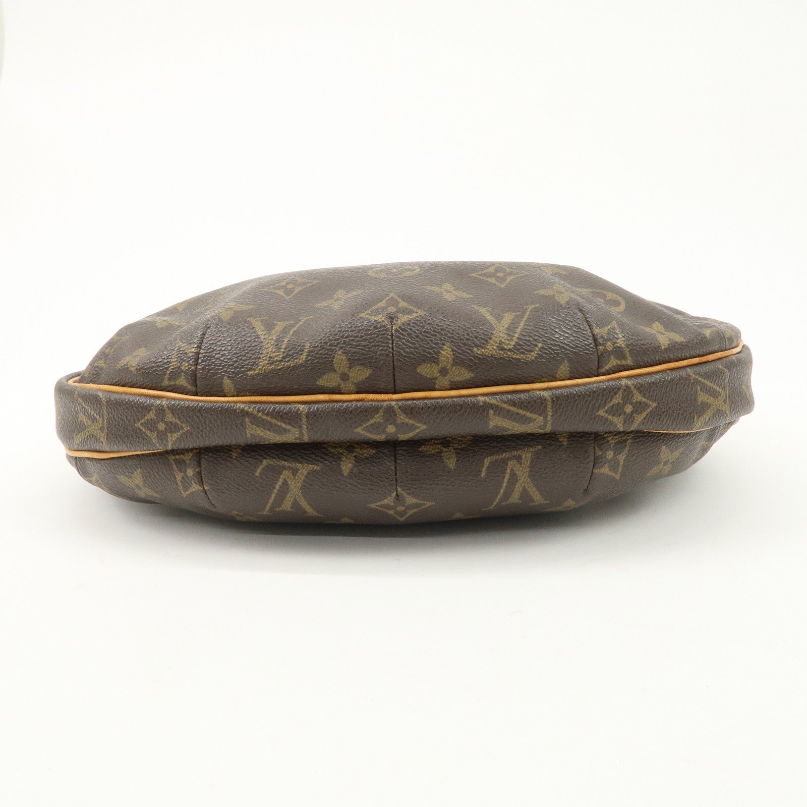 Louis Vuitton Monogram Croissant MM Shoulder Bag M51512