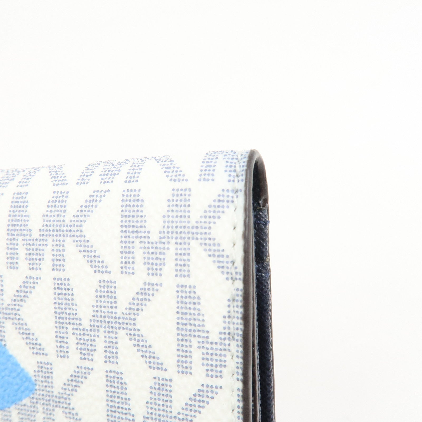 MICHAEL KORS MK Signature PVC Bi-fold Long Wallet Light Blue White
