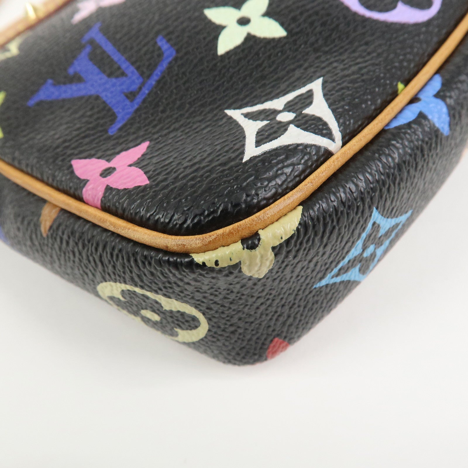 Louis Vuitton Monogram Pochette Accessoires Multicolor Noir M92648
