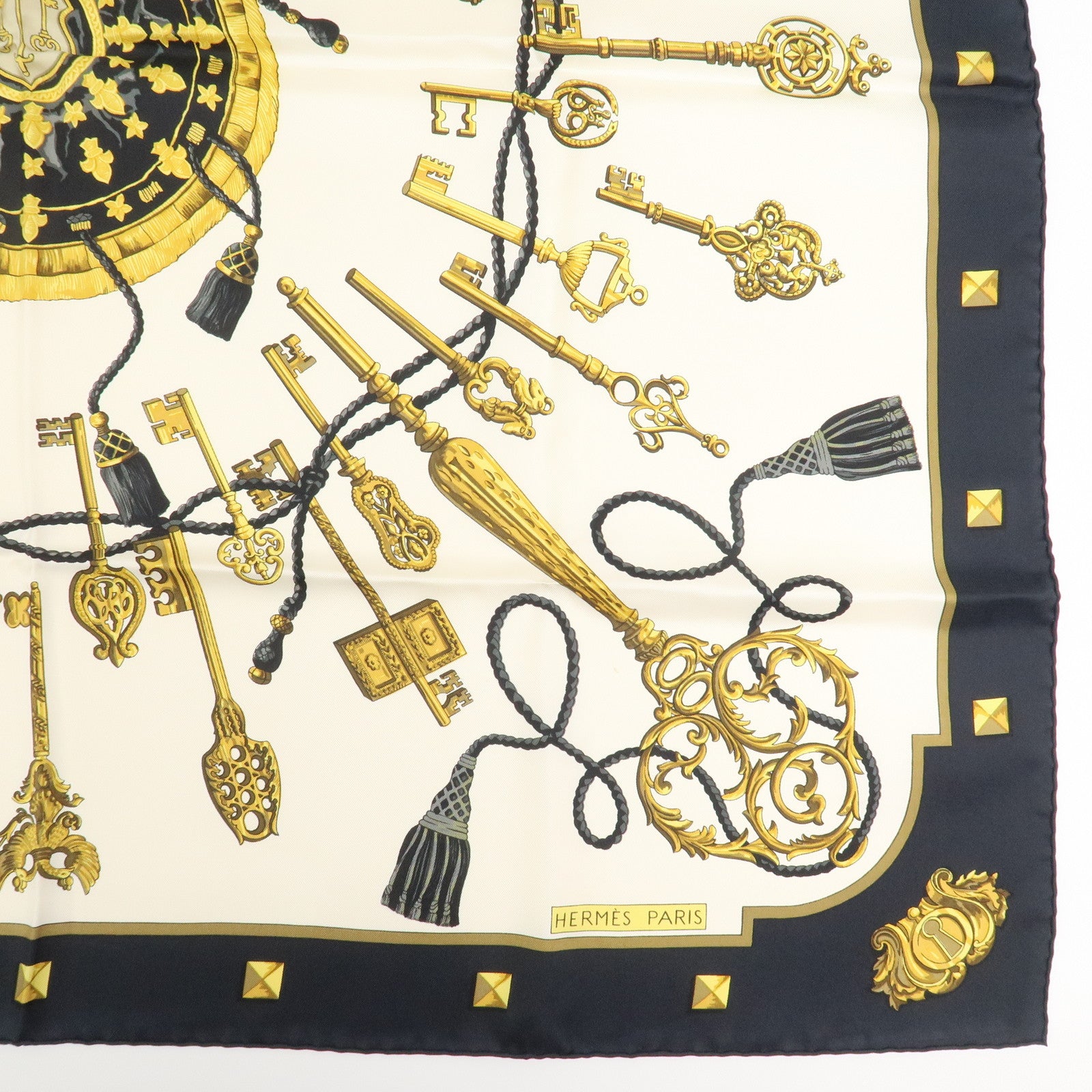 HERMES Carre 90 Silk 100% Scarf LES CLES THE KEYS RARE Black Ivory