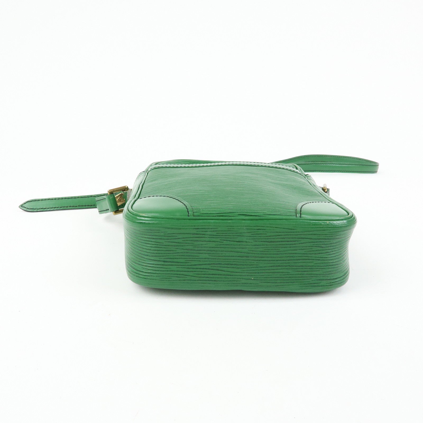 Louis Vuitton Epi Epi leather Danube Shoulder Bag Borneo Green M45634