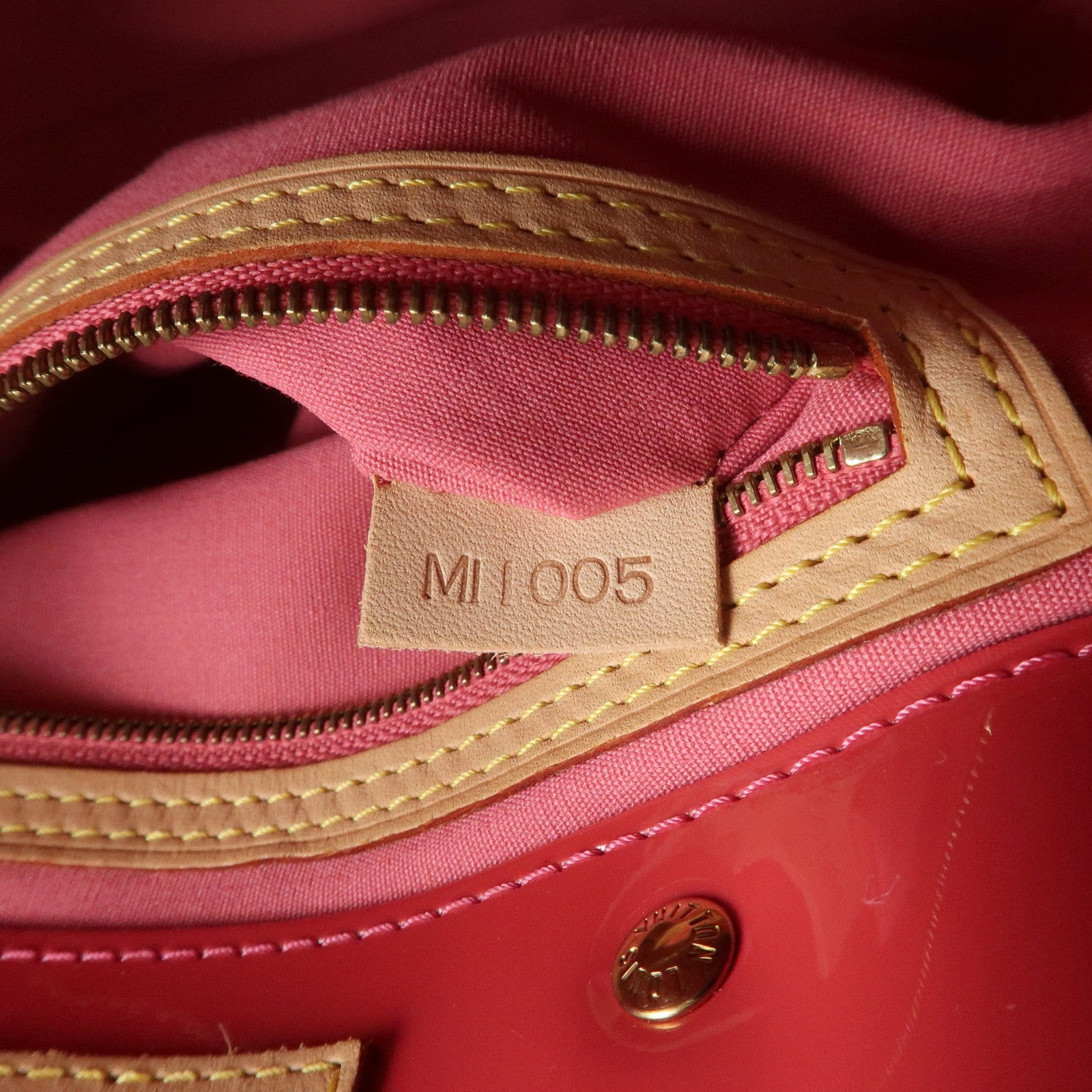 Louis Vuitton Monogram Vernis Lead PM Hand Bag Framboise M9132F