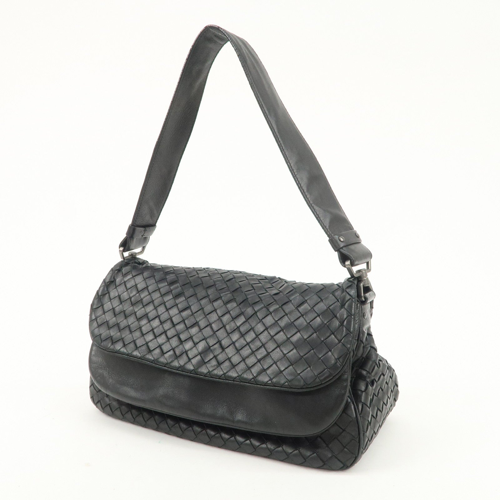 BOTTEGA VENETA Intrecciato Leather Shoulder Bag Black 142468 Used