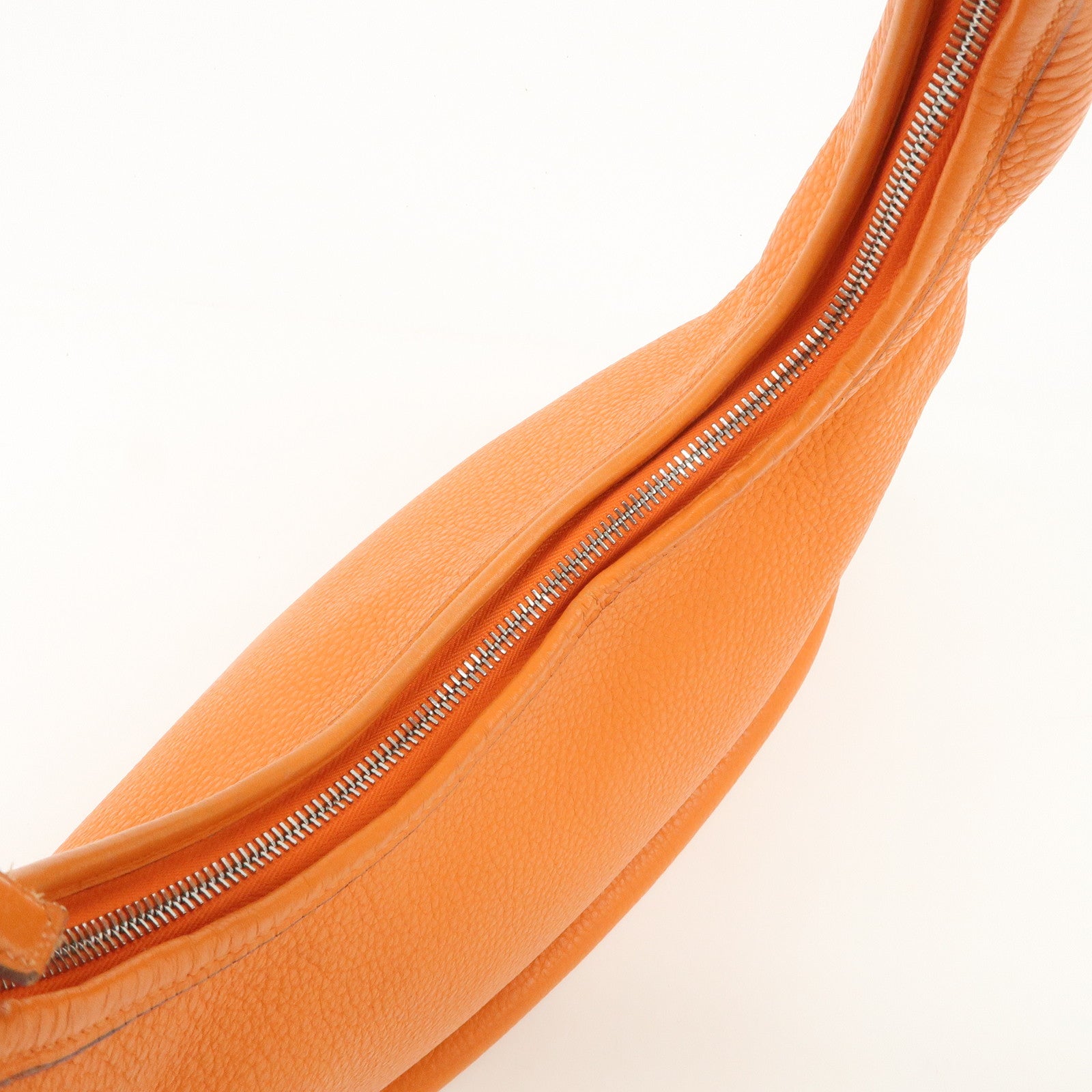 HERMES Gao Taurillon Clemence Shoulder Bag Orange